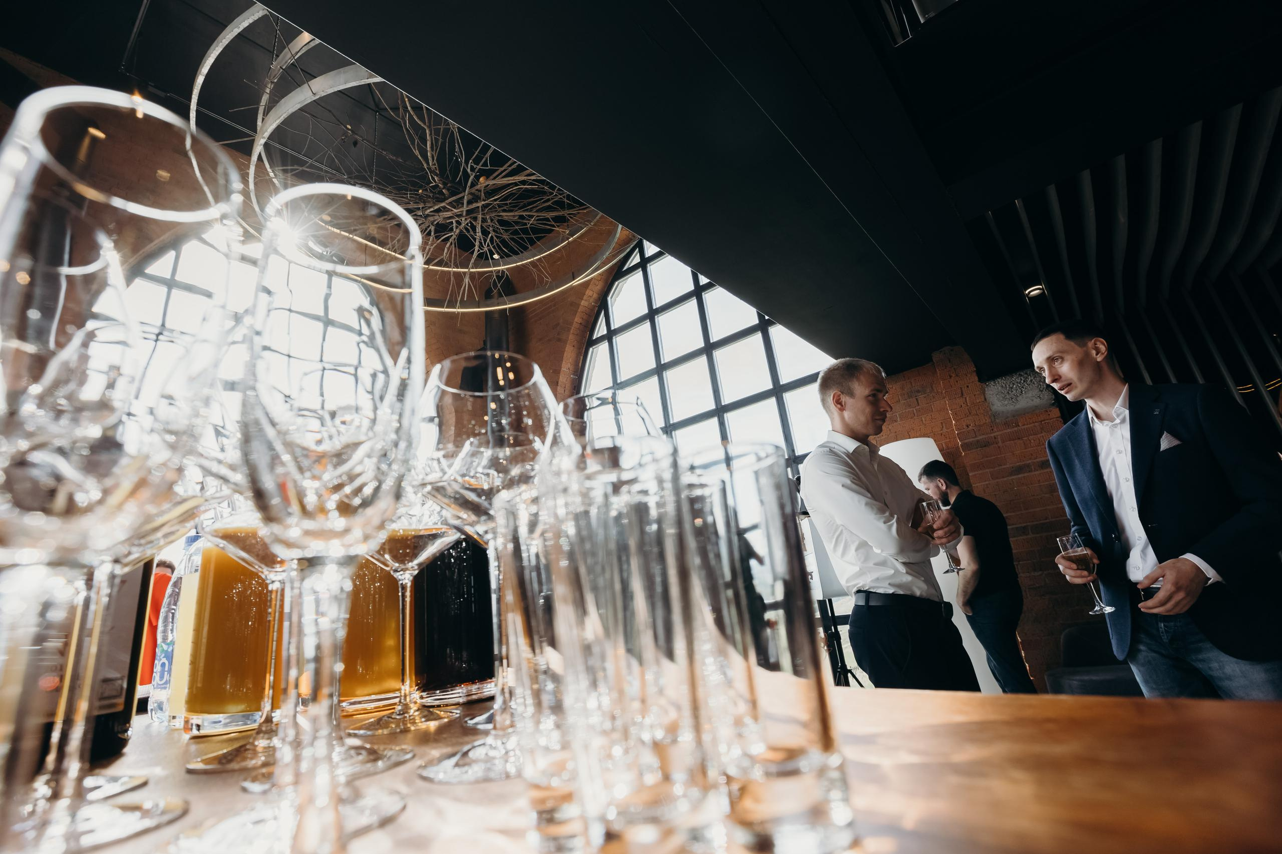 Свадьба красивых людей в Красноярске. Свадебный фотограф-видеограф в Красноярске Евгений Константинопольский