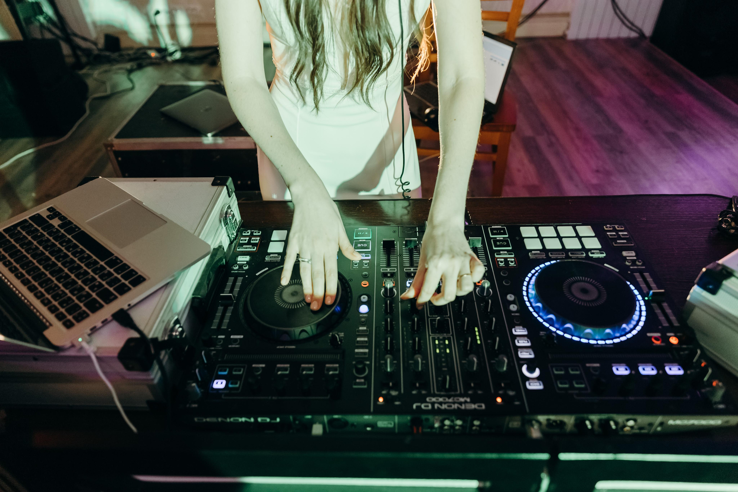 Лайфстайл свадьба в Красноярске. Свадебный фотограф-видеограф в Красноярске Евгений Константинопольский