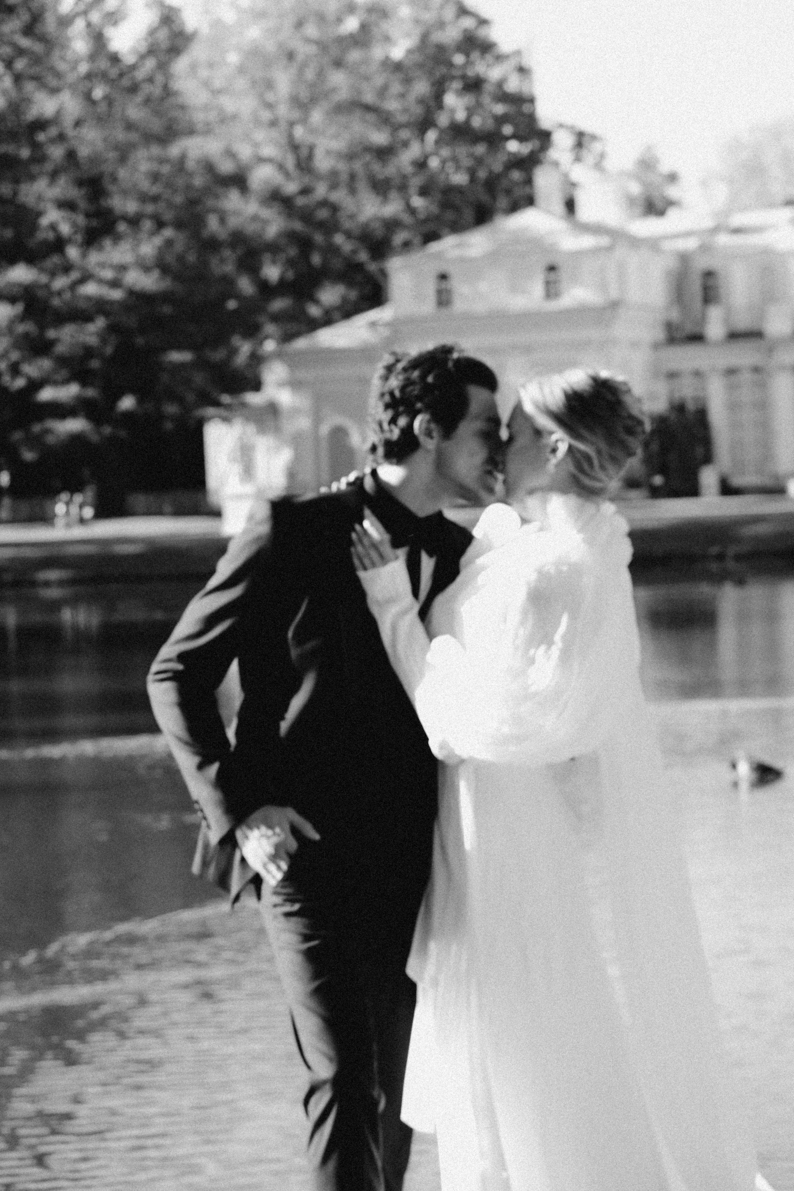 СВАДЕБНАЯ СЬЕМКА В ПАРКЕ ОРАНИЕНБАУМ. Профессиональный фотограф, Санкт-Петербург — Виктория Богомолова