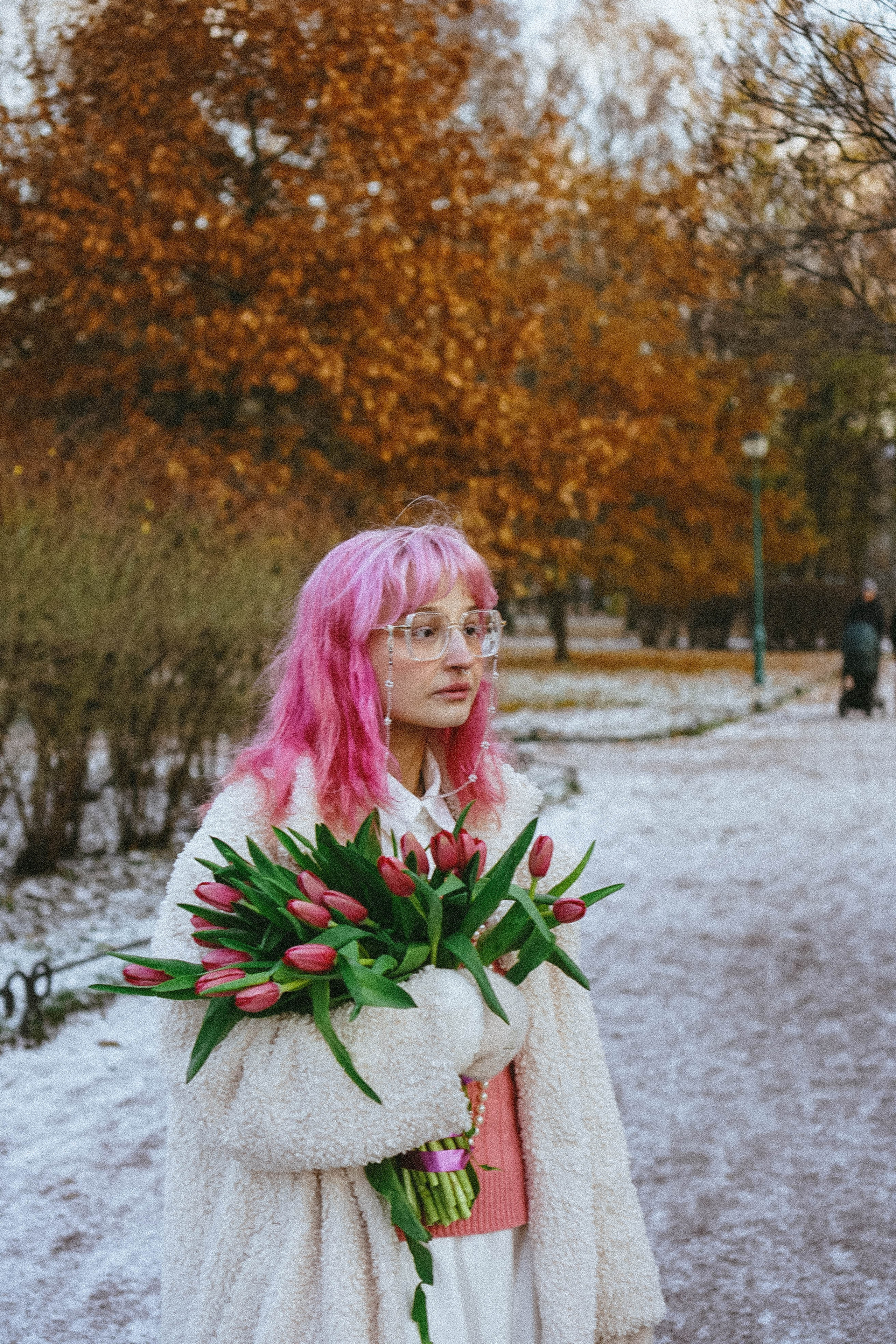 Прогулочная фотосессия с тюльпанами. Профессиональный фотограф, Санкт-Петербург — Виктория Богомолова