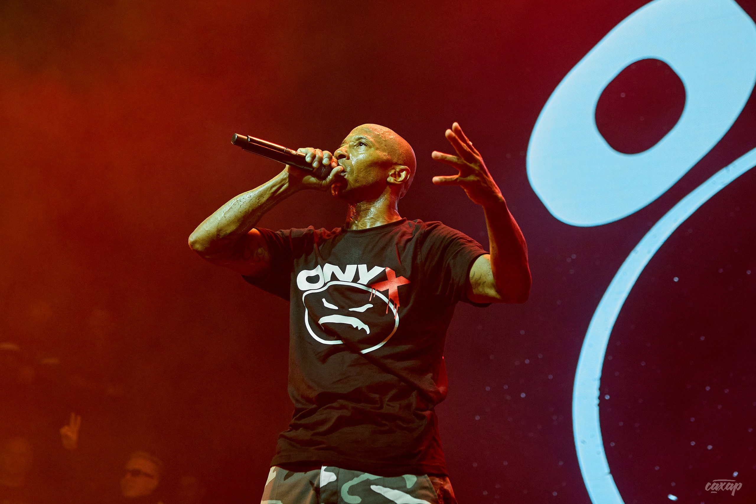 ONYX. Профессиональный фотограф в Екатеринбурге Юра Сахар