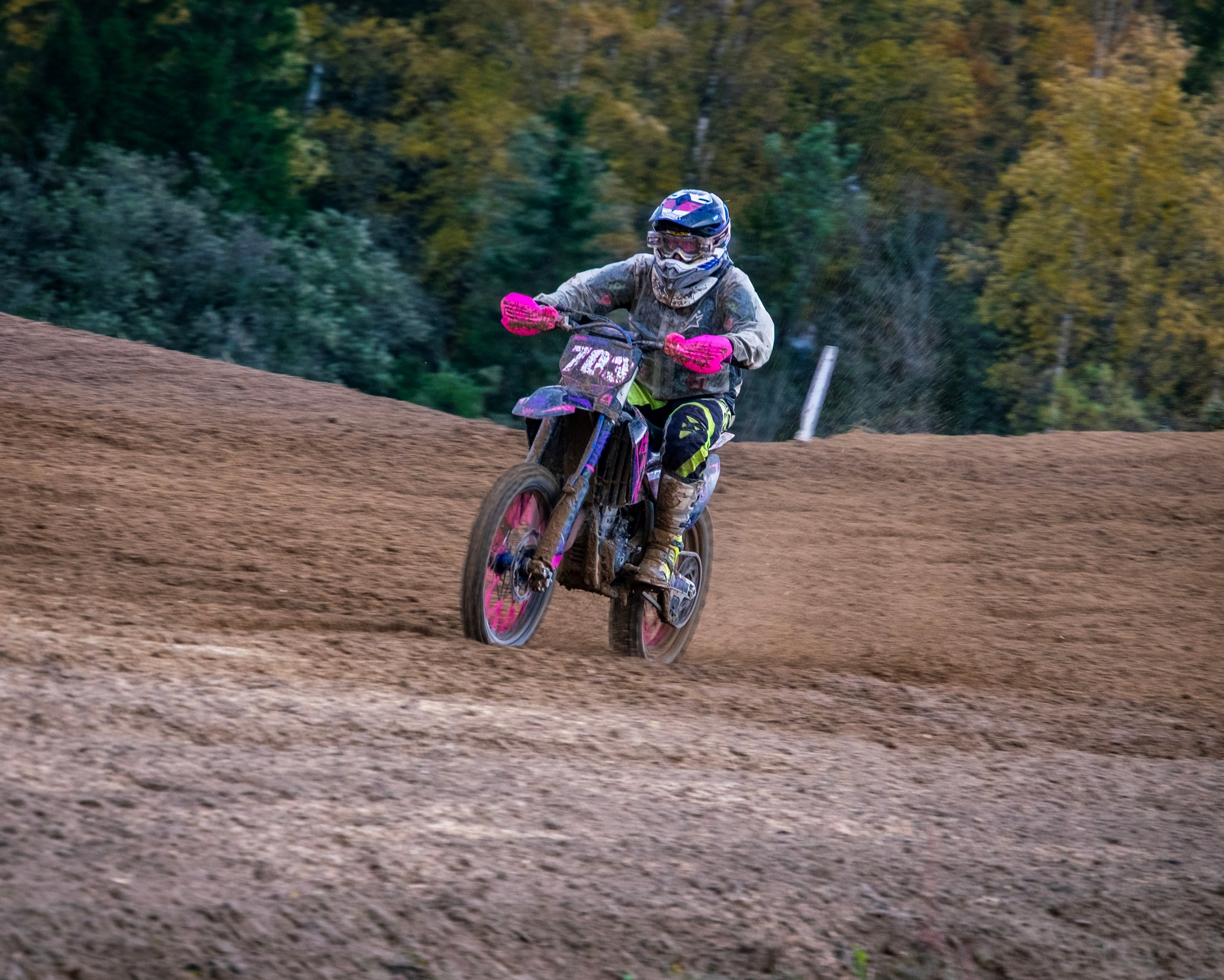 Мотокросс (Игора Драйв). Автомобильные фотографии и рисунки в Санкт-Петербурги Пашков Дмитрий