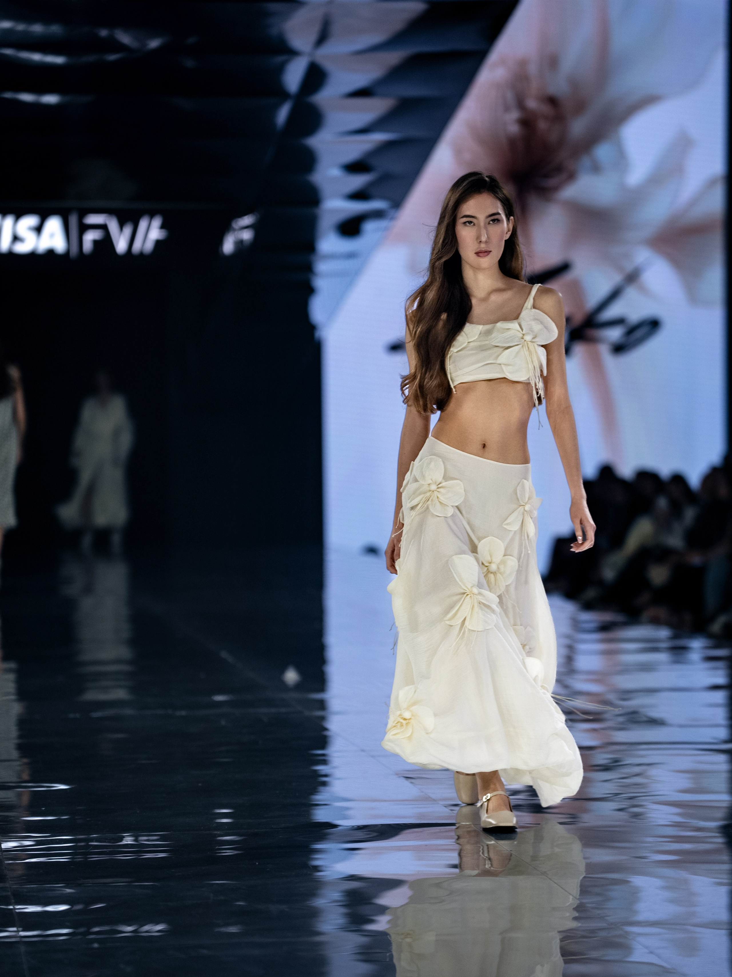 Visa Fashion Week Sako. Сайт Алматинского НЮ АРТ, будуар и фэшн фотографа Дениса Карпенко