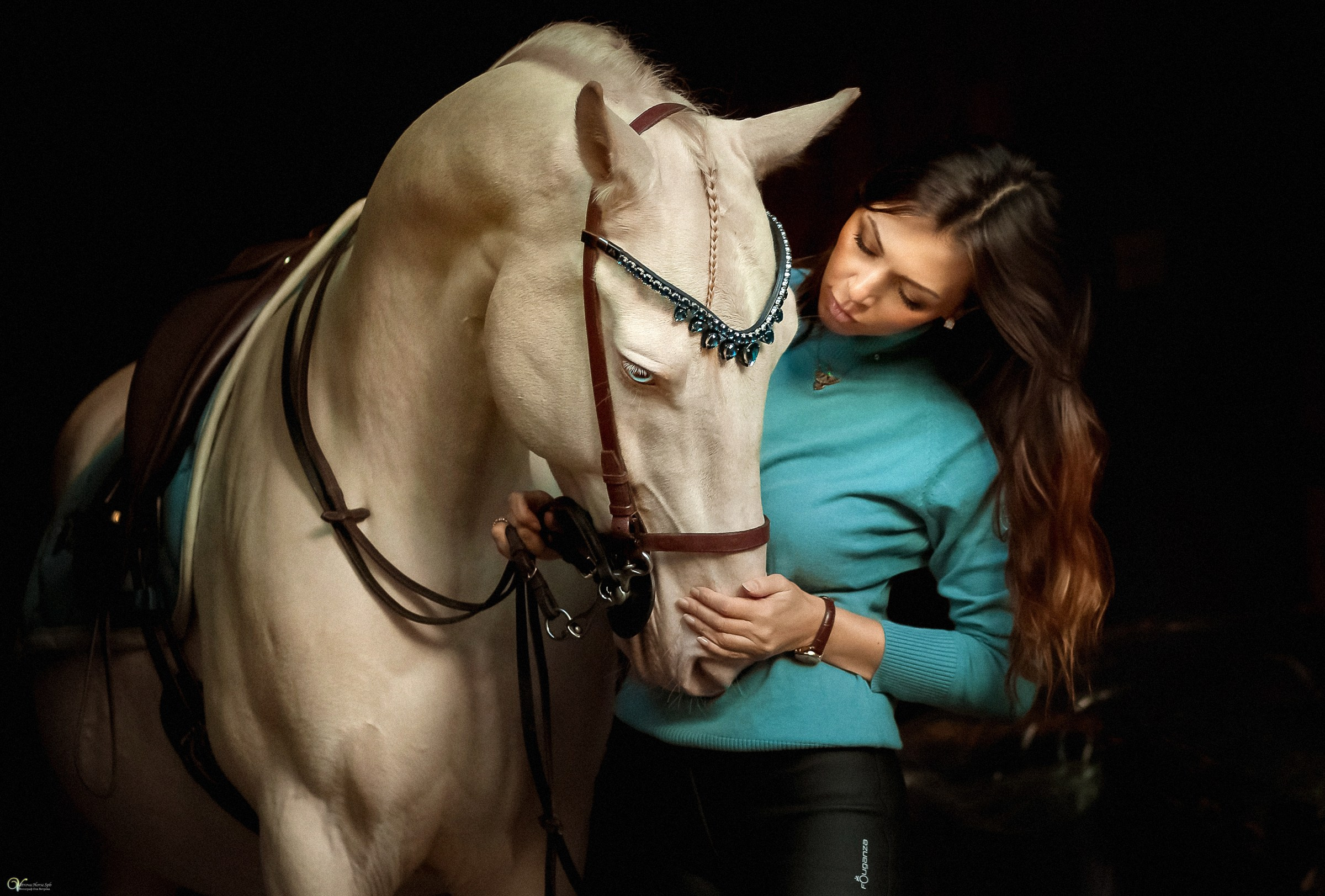 Фотосессии с лошадьми осенью. Фотограф женский и мужской портрет Санкт-Петербург