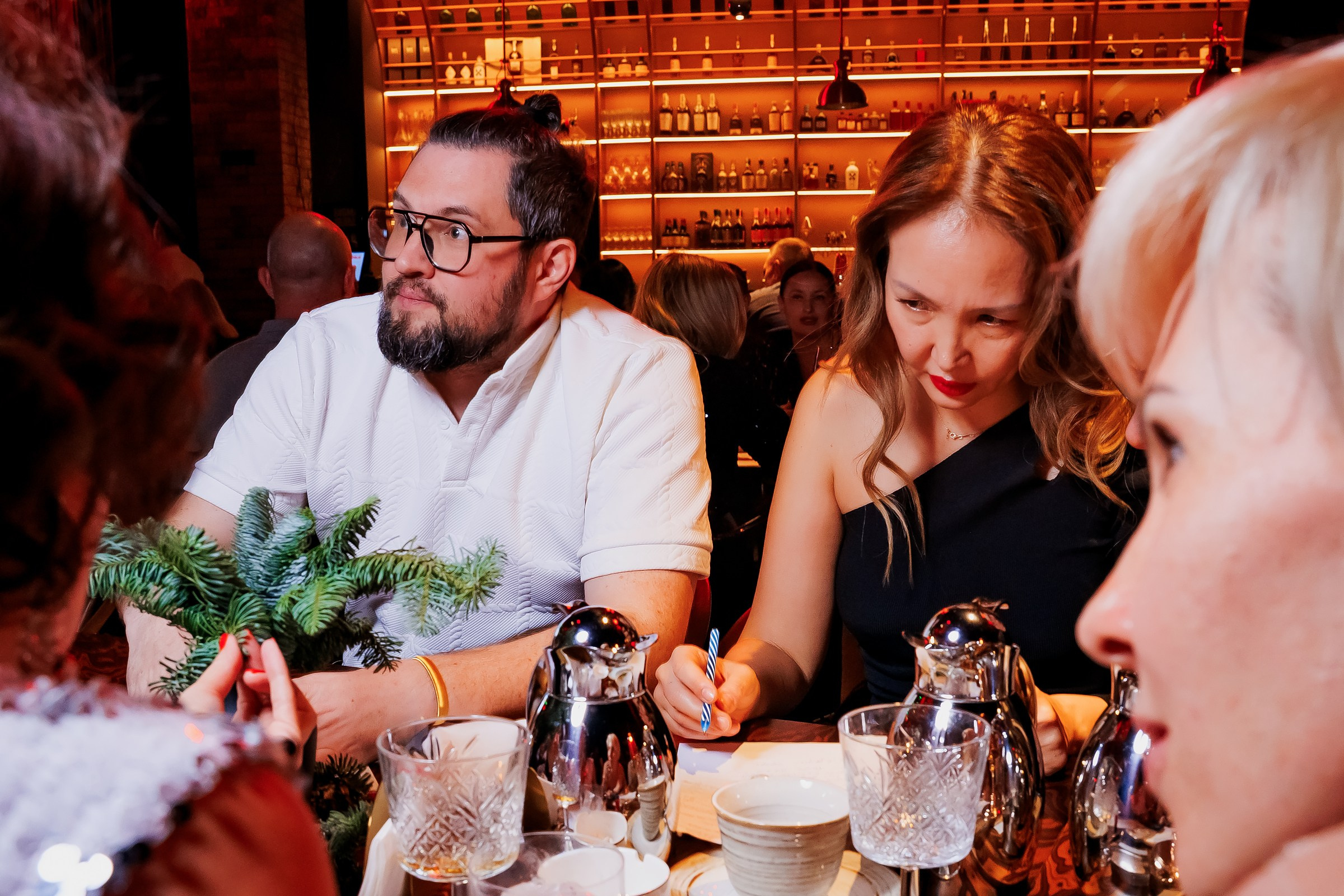 Вокруг Света за 60 Секунд-Sunset Meat Restaurant. Репортажный фотограф в Алматы Каюпов Сержан