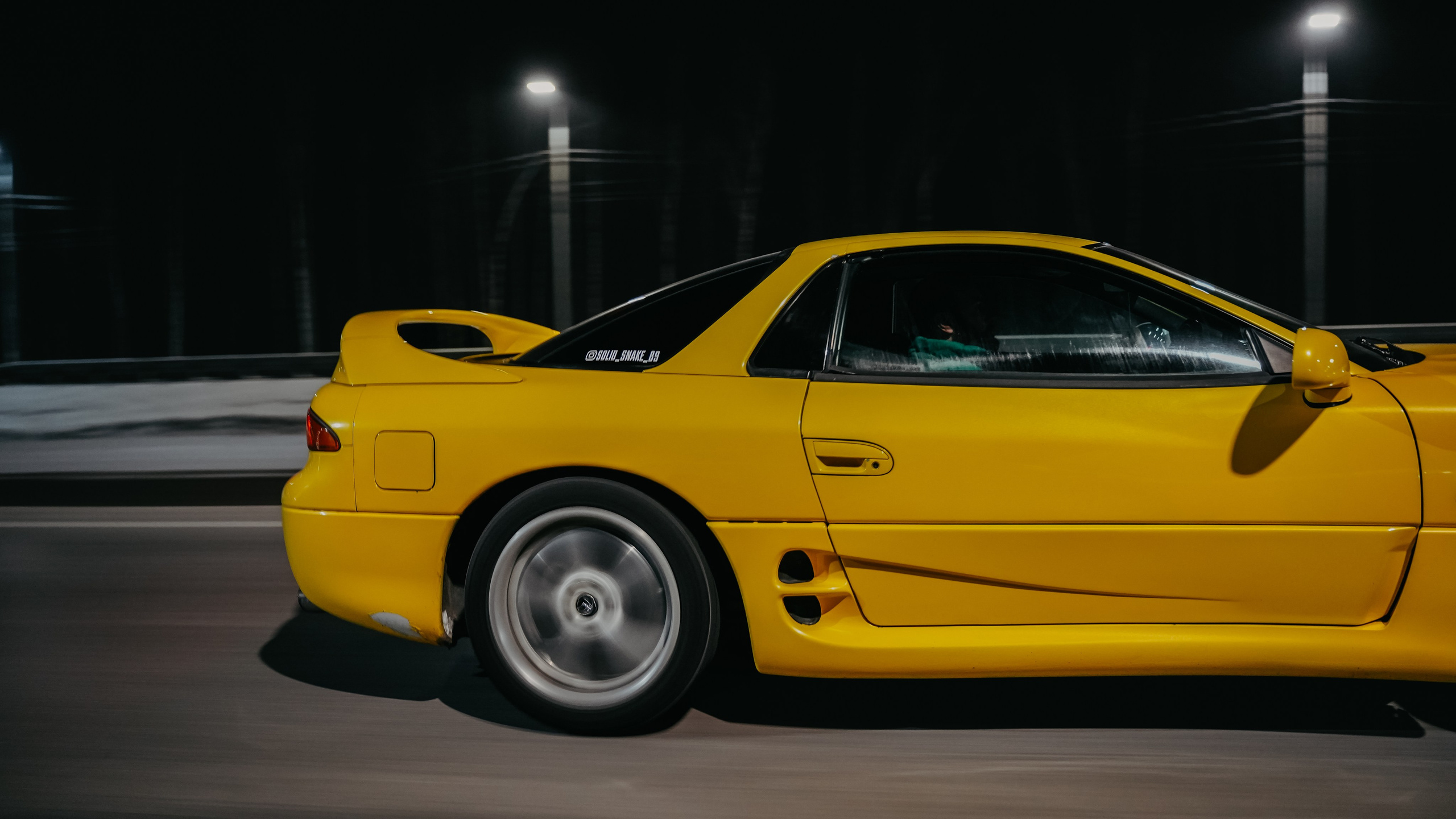 Mitsubishi GTO 25'. Фотограф, видеограф и пилот дрона на Байкале