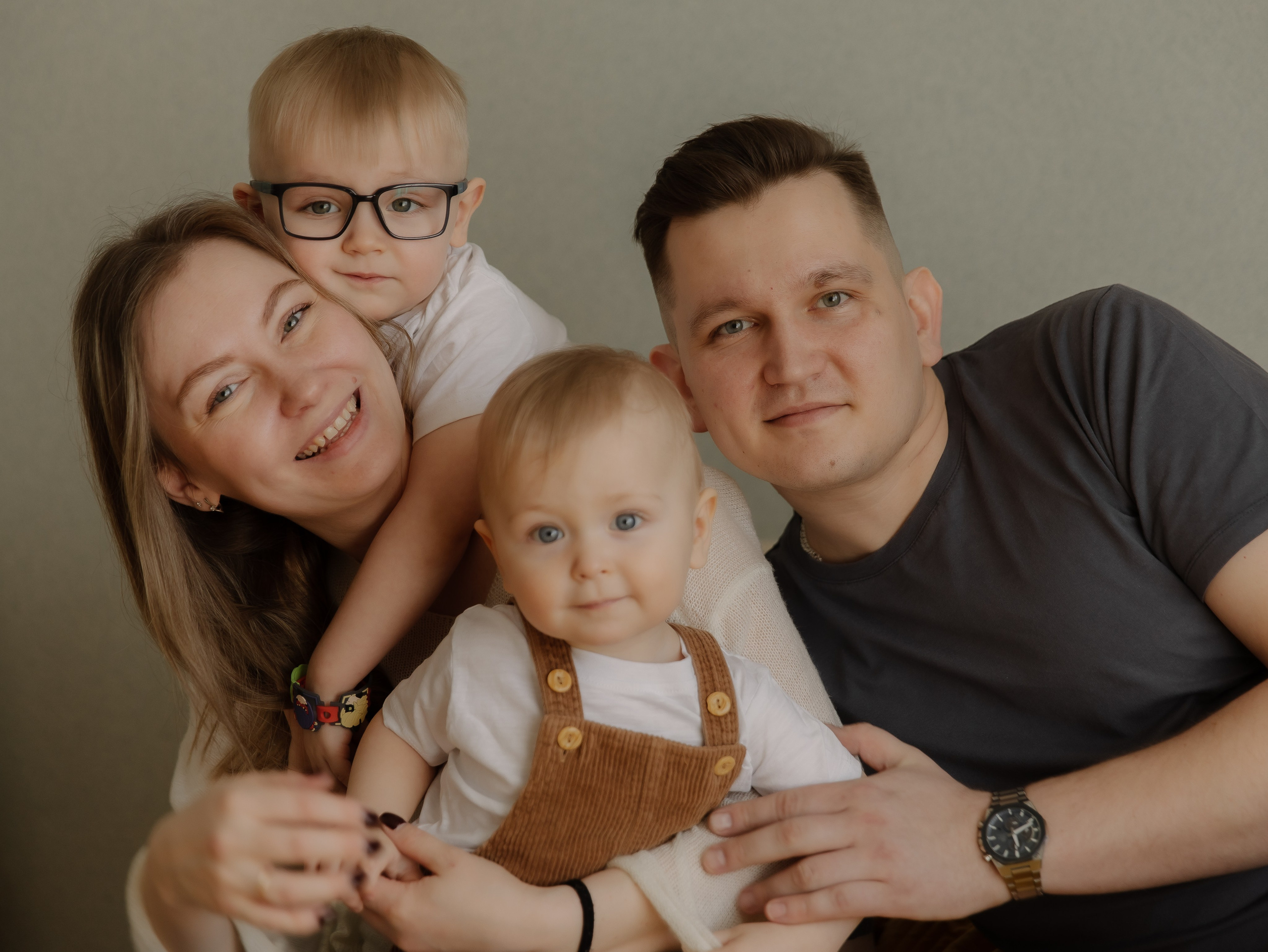 Домашняя съемка. СВАДЕБНЫЙ ФОТОГРАФ ЧЕЛЯБИНСК