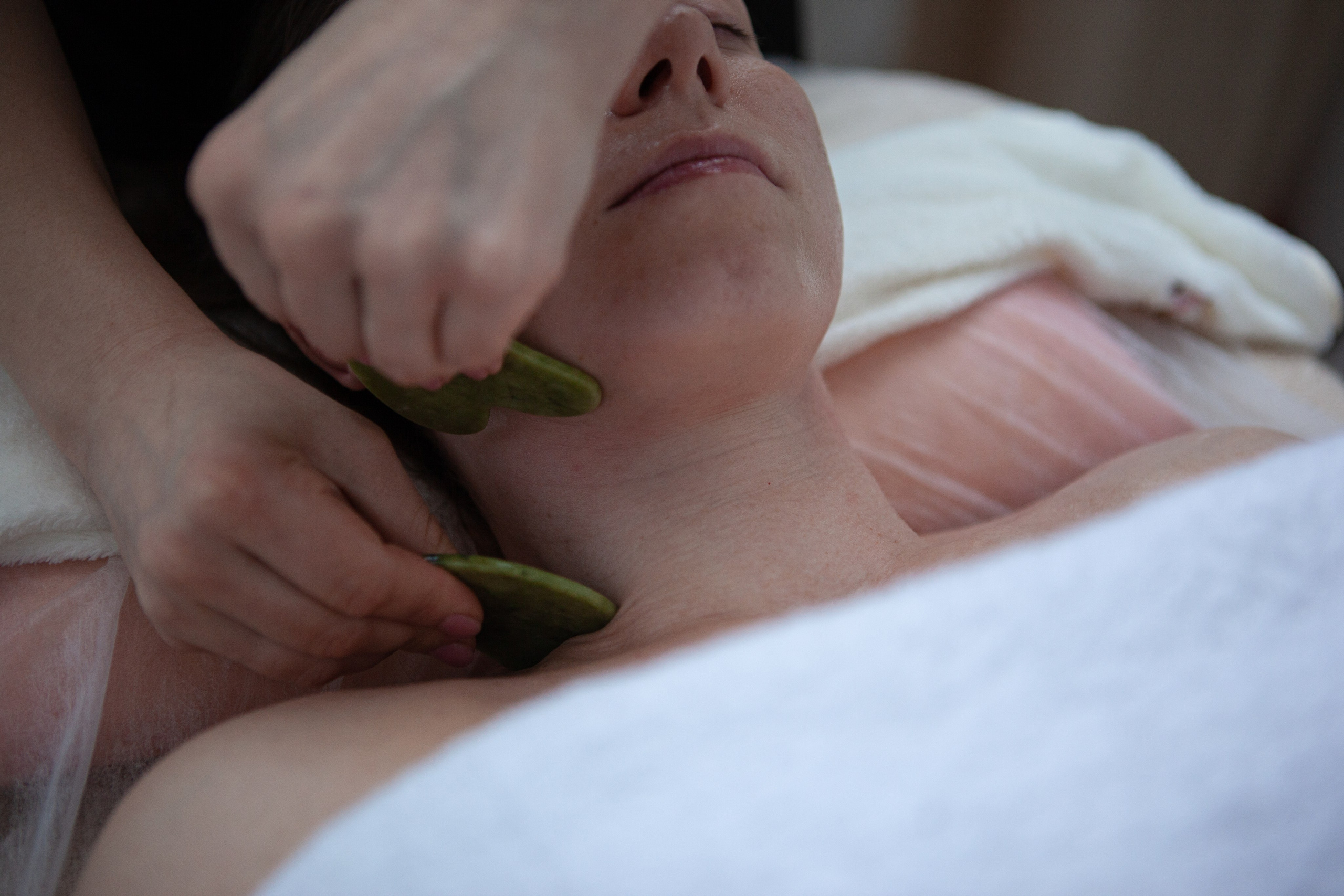 Мастер массажа и эпиляции. Медиа-продюсер и фотограф Сорокина Кристина г. Благовещенск