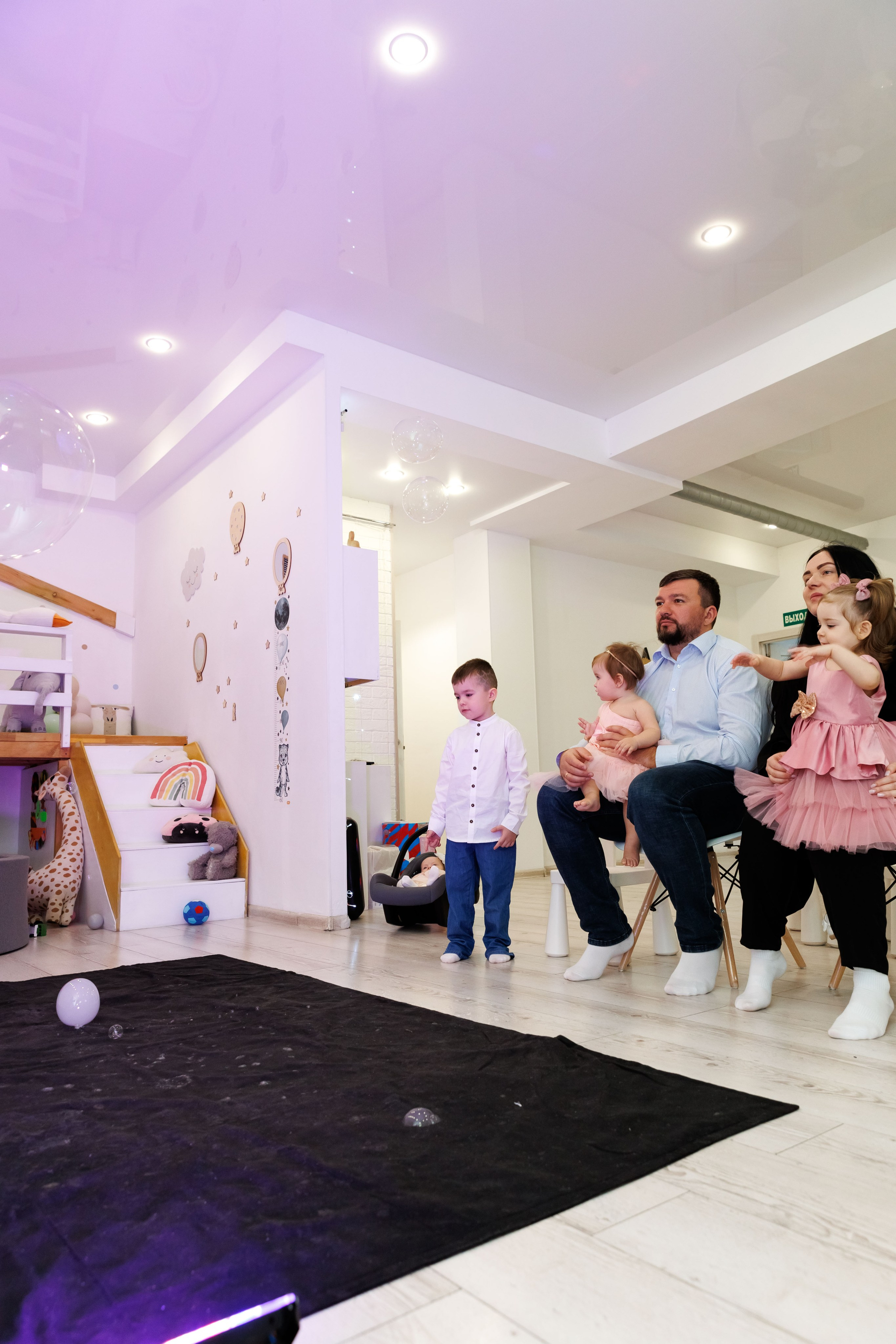 Клуб семейных развлечений Гости. Фотограф Новосибирск — Наталья Гресь