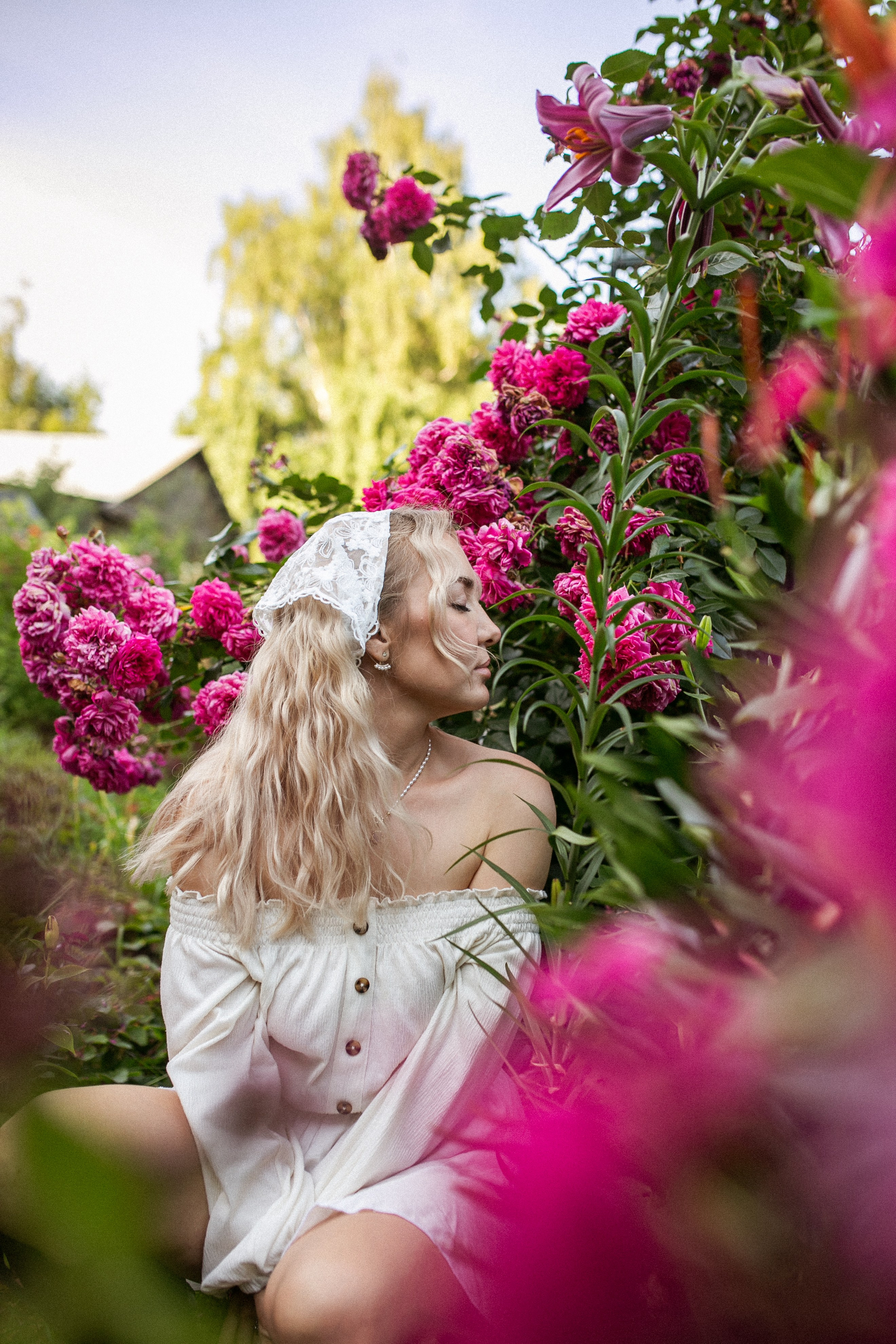 Фотосессия в шикарном саду с розами. Семейный и детский фотограф в Ижевске Анастасия Камариттинова