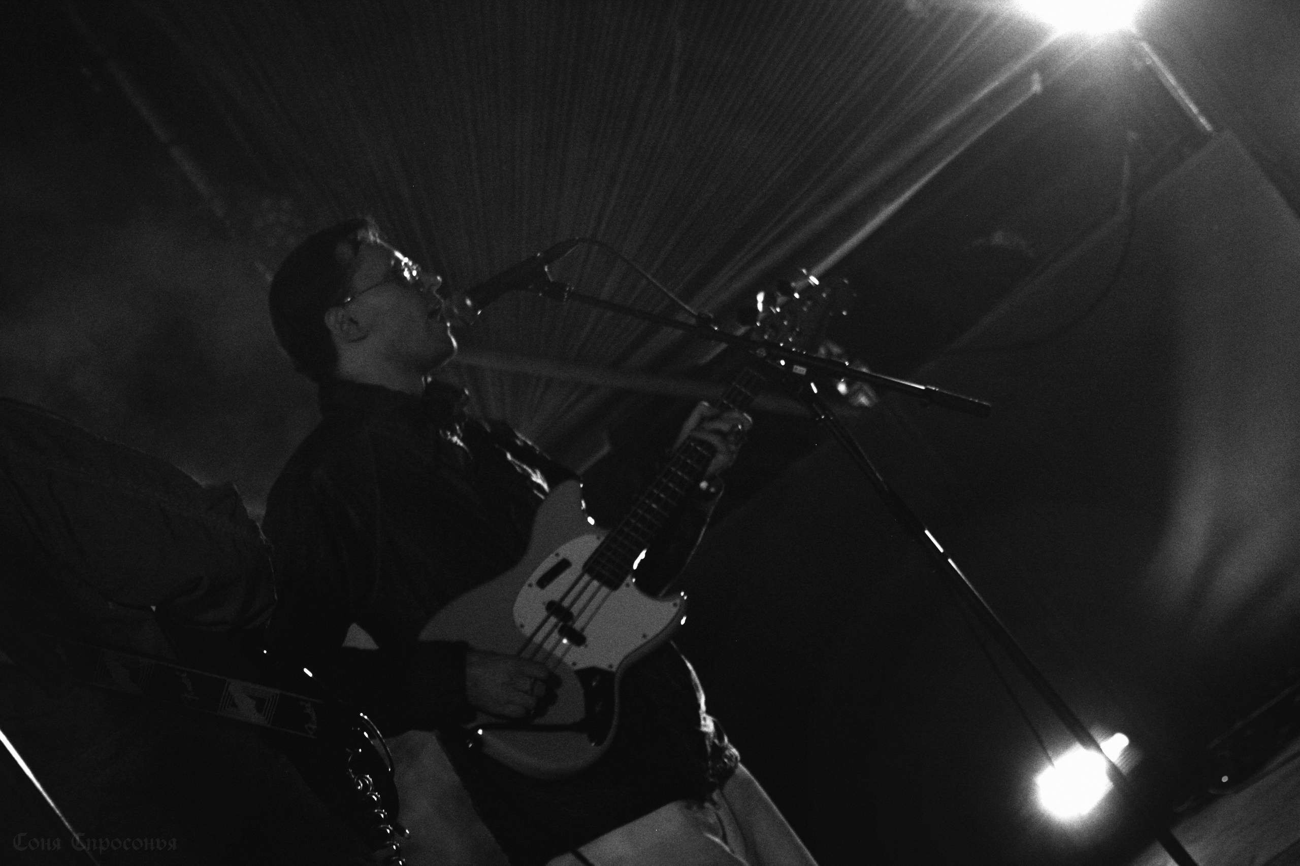 Концерт Буерака. Концертный и портретный фотограф в Москве Соня Спросонья