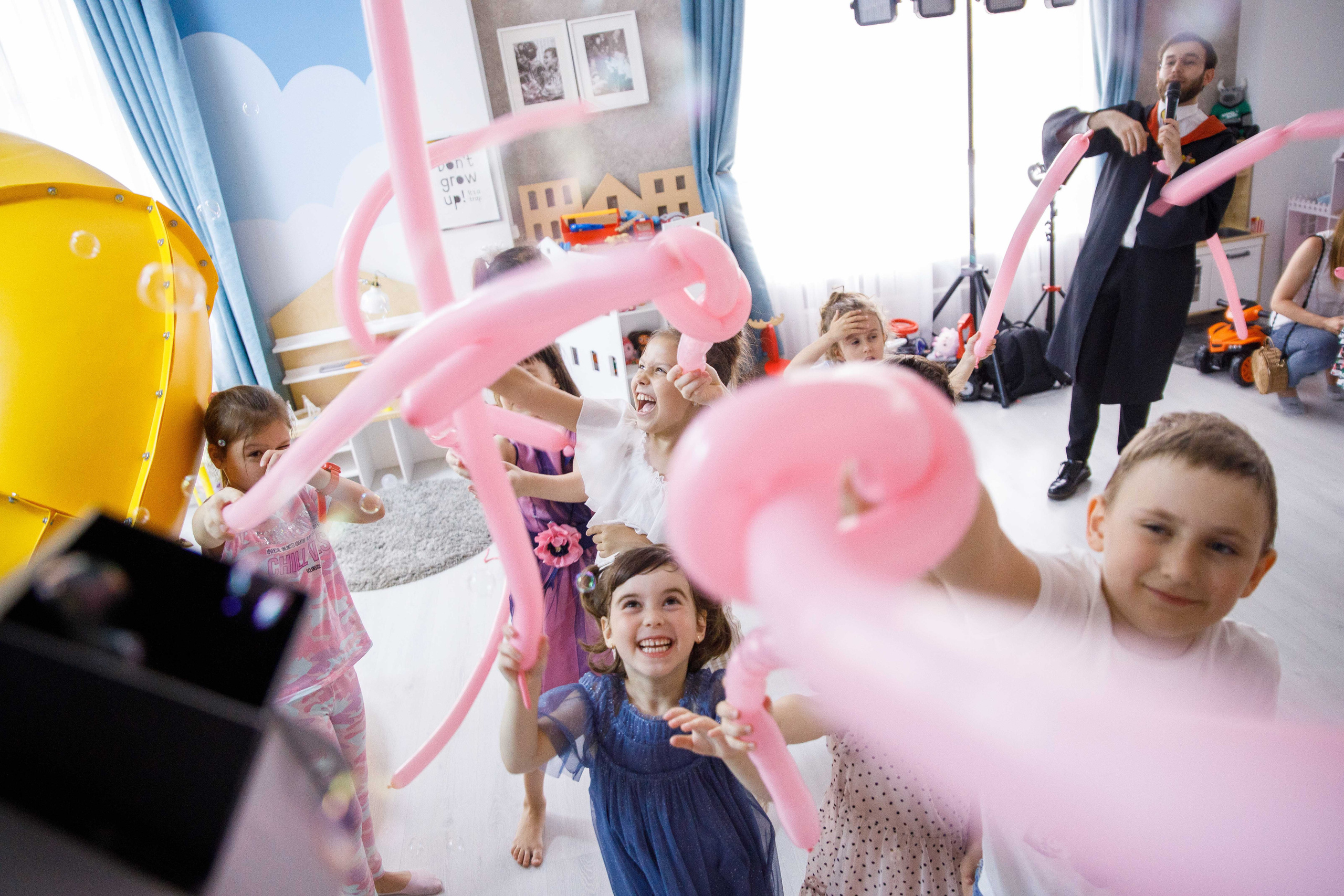 ДР Лизы и Таси. Домик в облаках. Фотограф Андрей Баксов