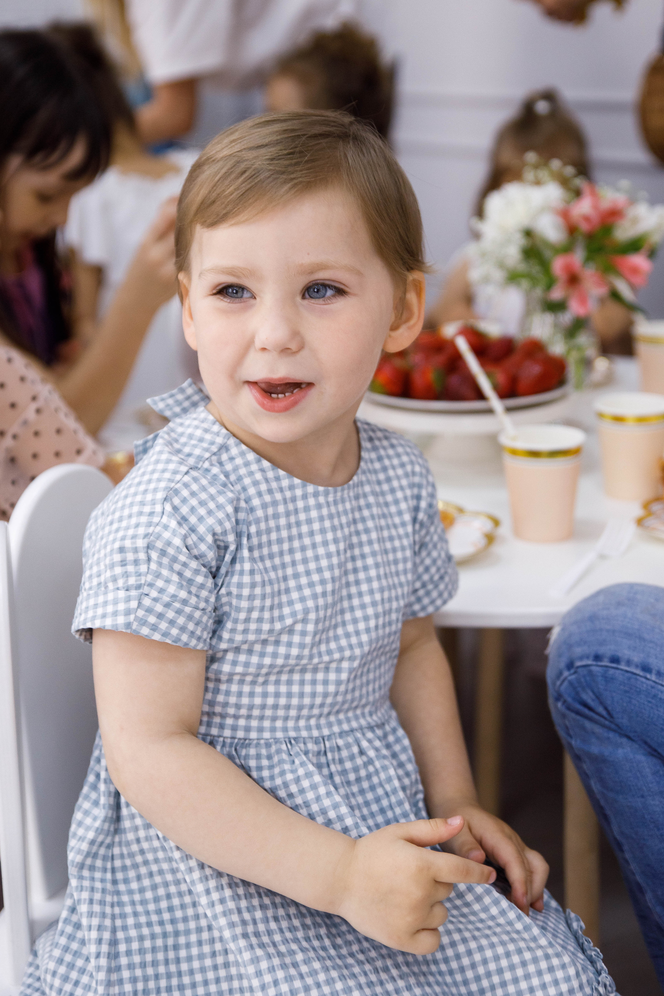 ДР Лизы и Таси. Домик в облаках. Фотограф Андрей Баксов