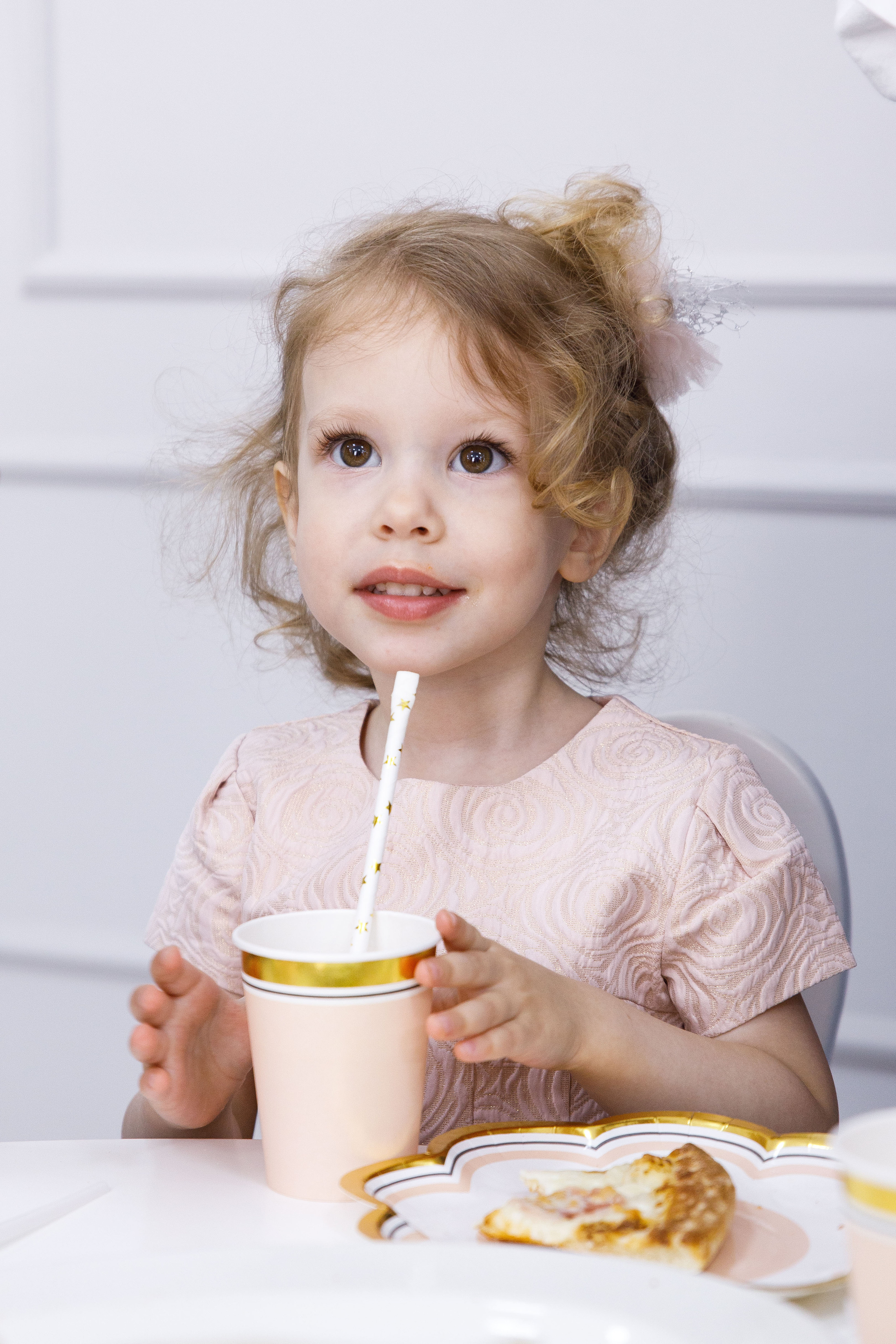 ДР Лизы и Таси. Домик в облаках. Фотограф Андрей Баксов