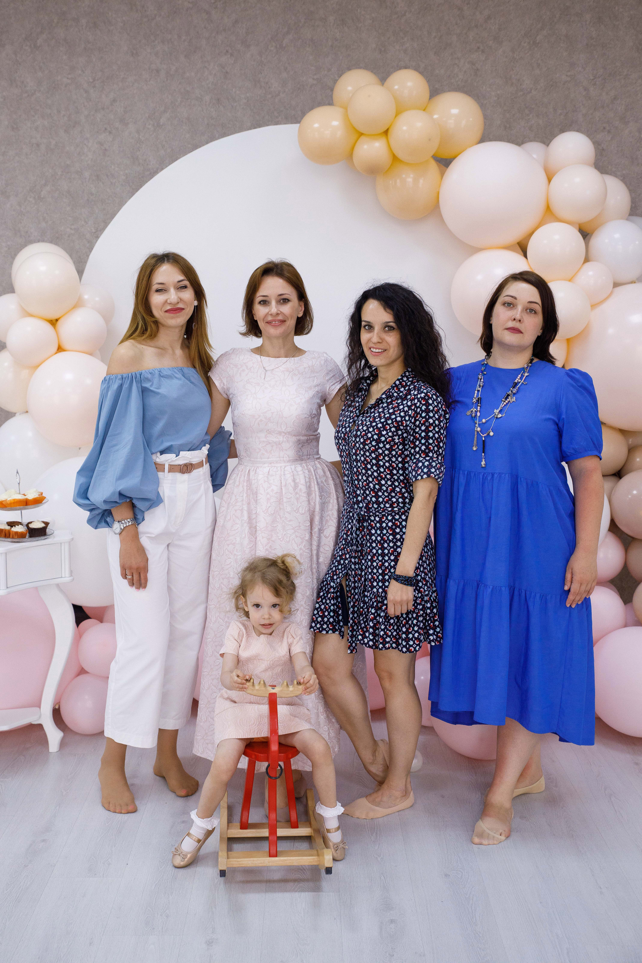 ДР Лизы и Таси. Домик в облаках. Фотограф Андрей Баксов