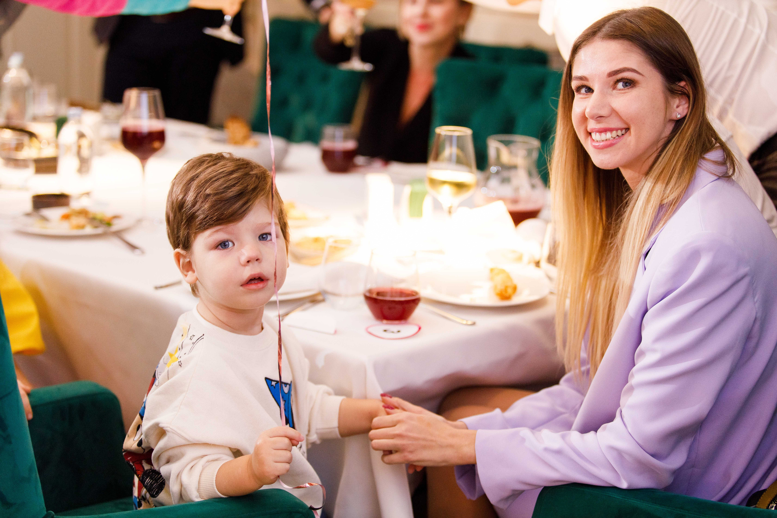 ДР Алёны. 18 лет. Ресторан Чо-Чо. Фотограф Андрей Баксов