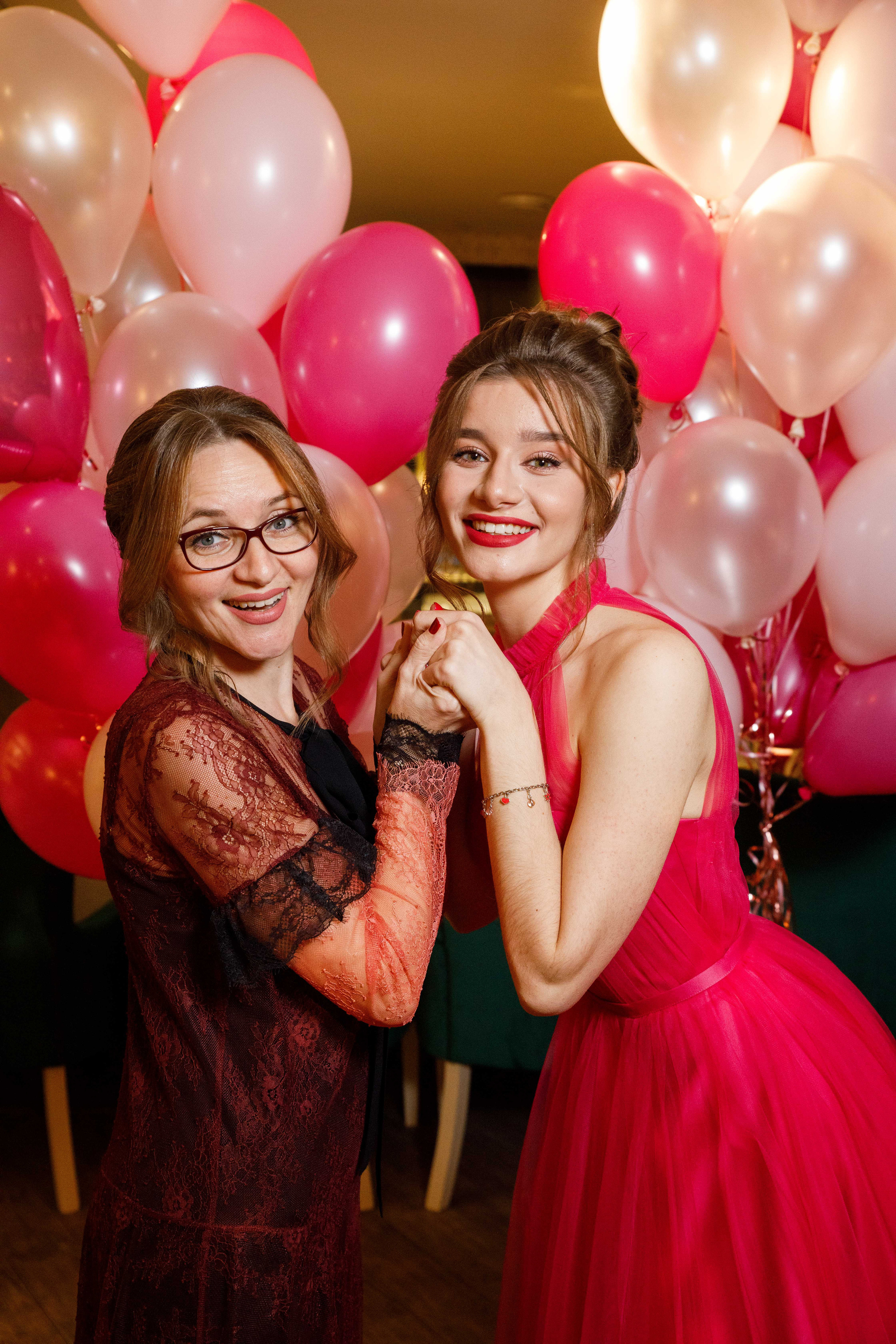 ДР Алёны. 18 лет. Ресторан Чо-Чо. Фотограф Андрей Баксов