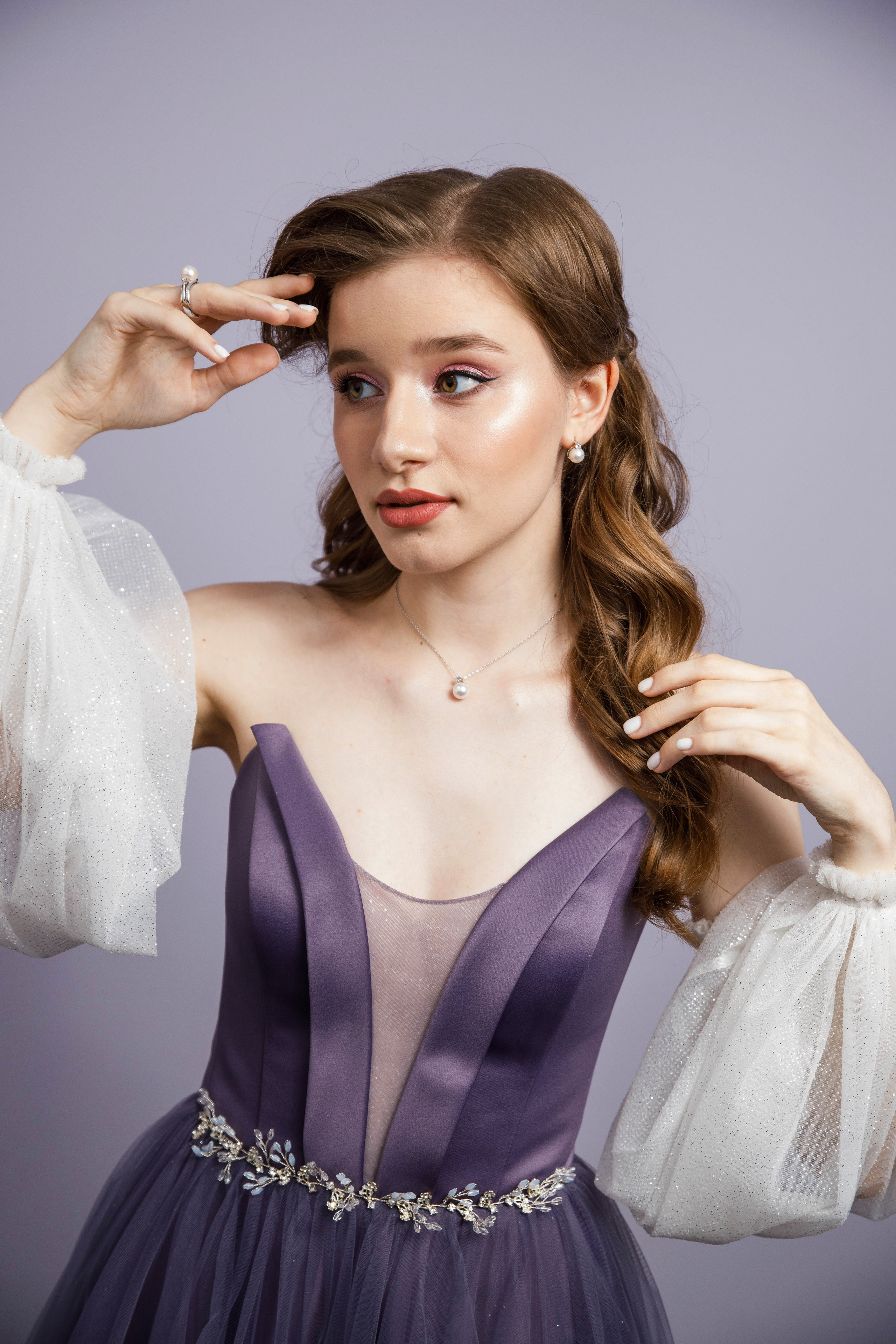 Выпускной Алёны. 11 класс. Галич Хол. Фотограф Андрей Баксов