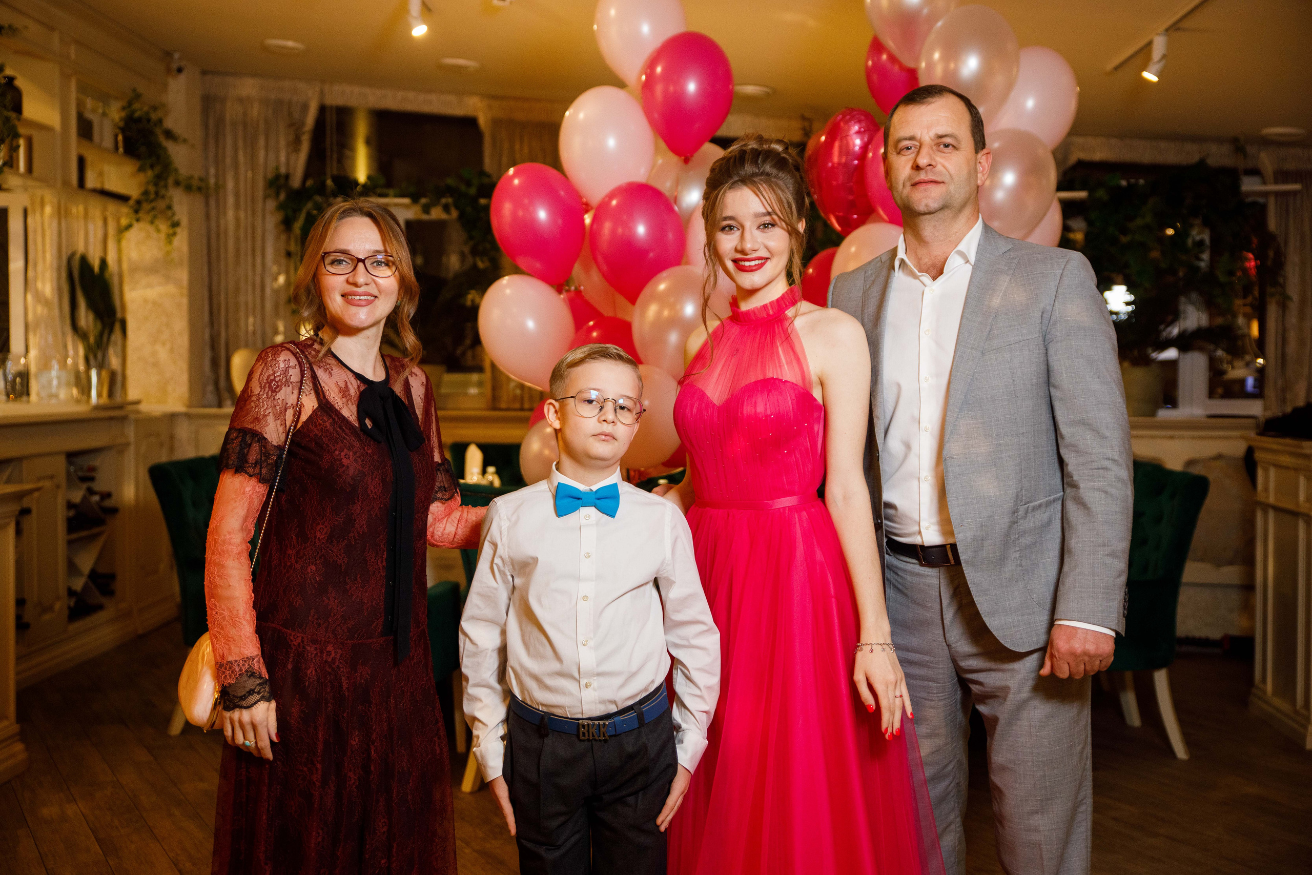 ДР Алёны. 18 лет. Ресторан Чо-Чо. Фотограф Андрей Баксов