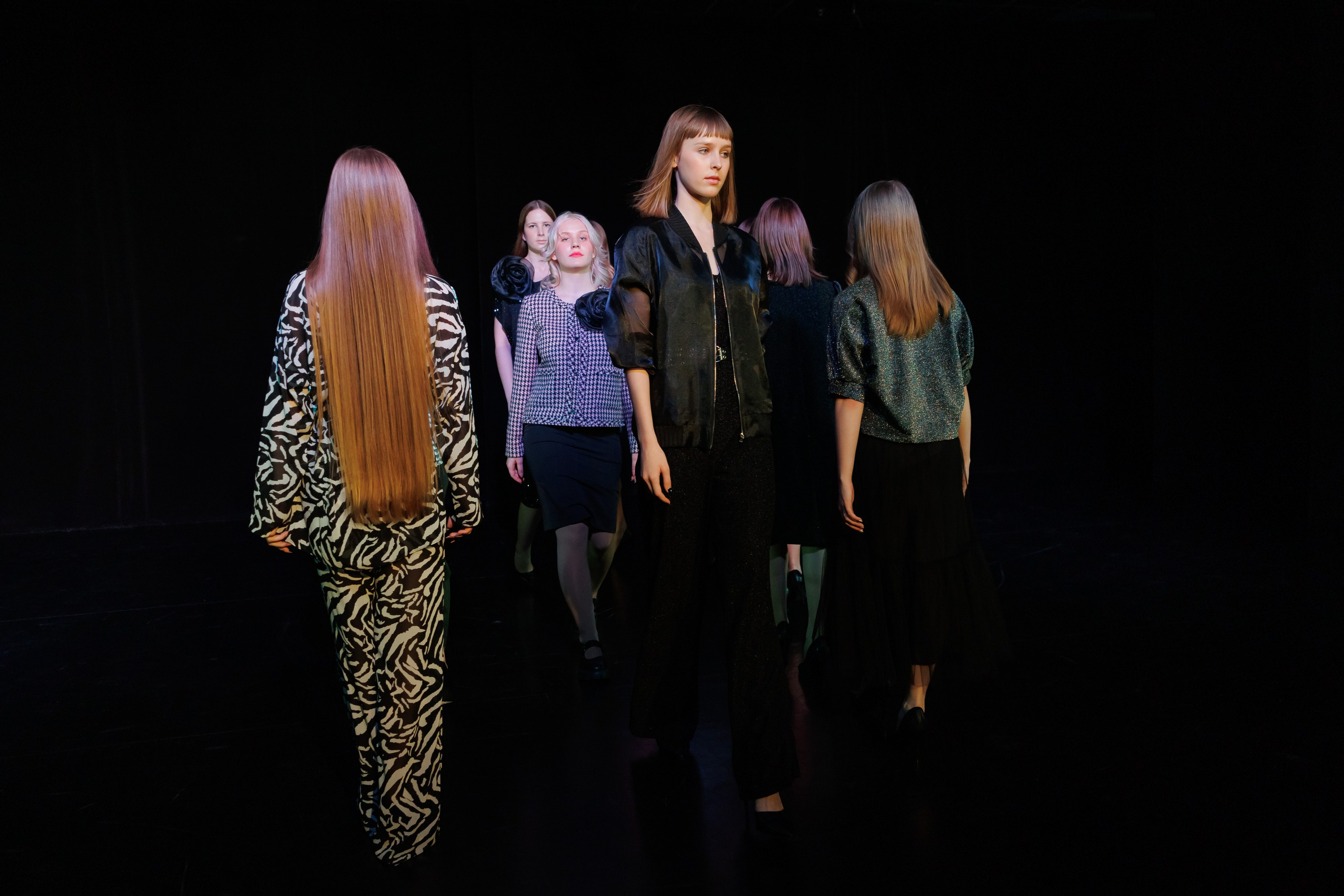 Показ коллекций Новосибирских дизайнеров для Fly Production. Фотограф Новосибирск — Наталья Гресь