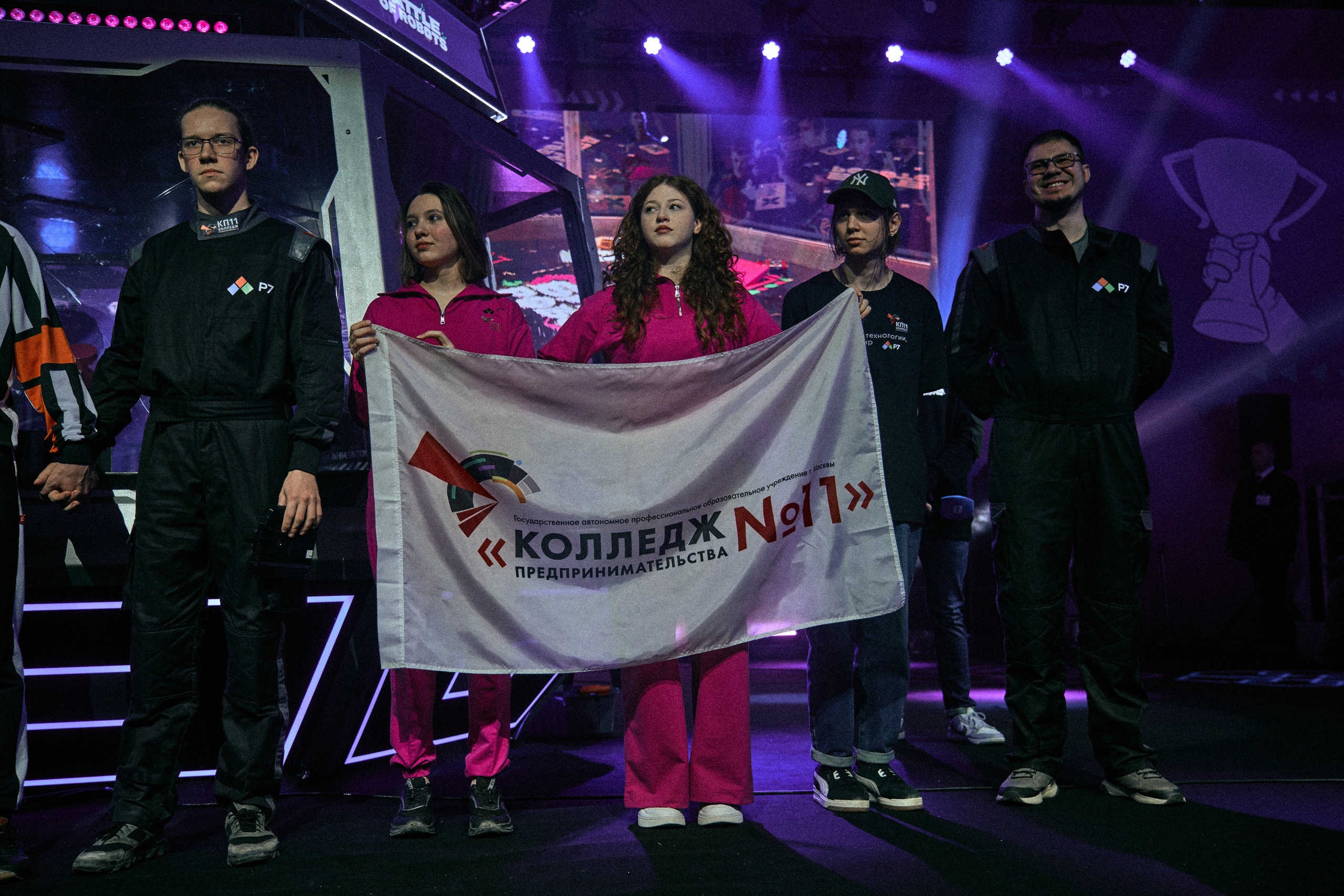 БИТВА РОБОТОВ / ФИНАЛ 2025. Фотограф мероприятий / Ваши воспоминания — Моя забота