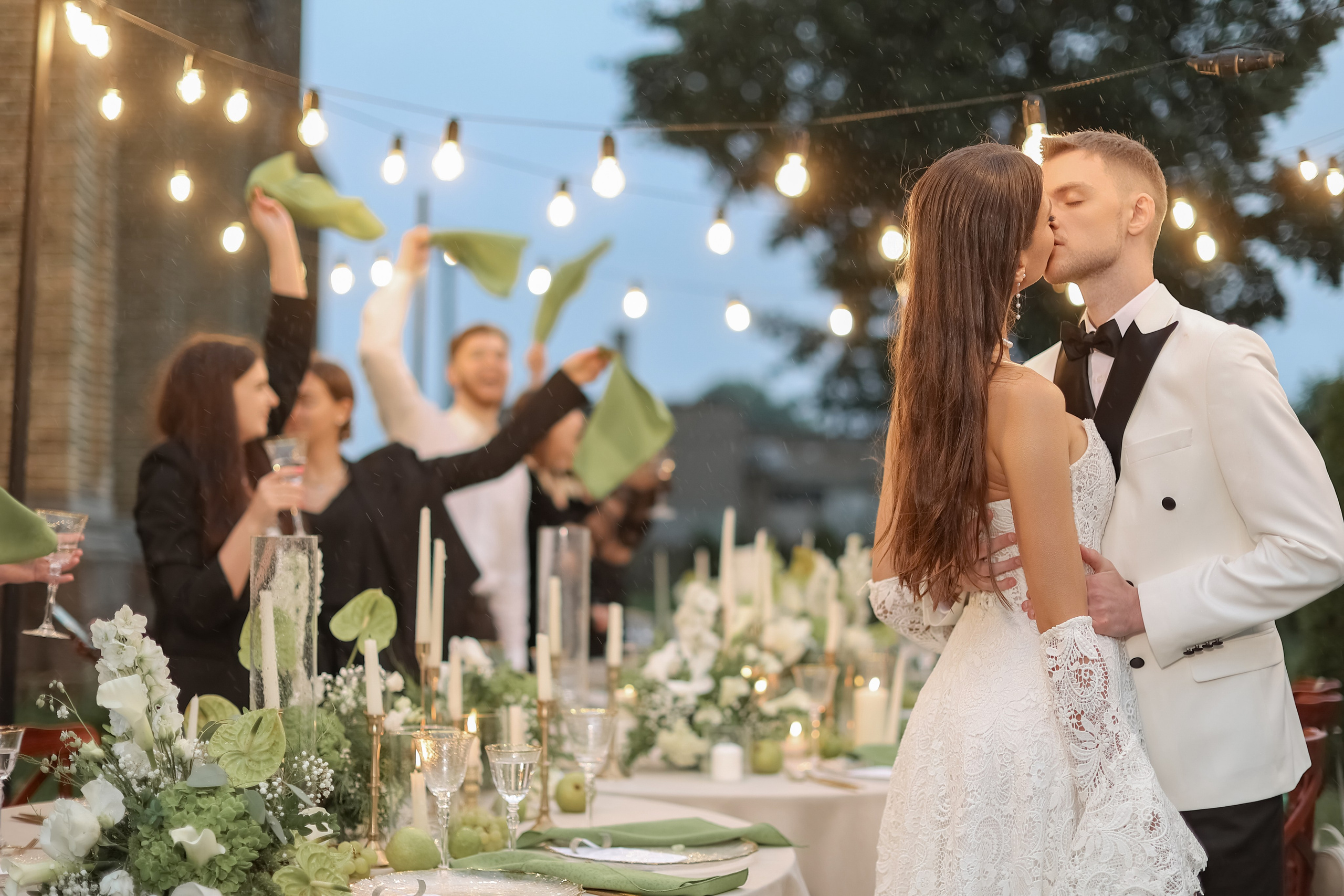 Кирилл и Виктория. Свадебные фотограф и видеограф в Минске Голдосовы Марина и Вадим