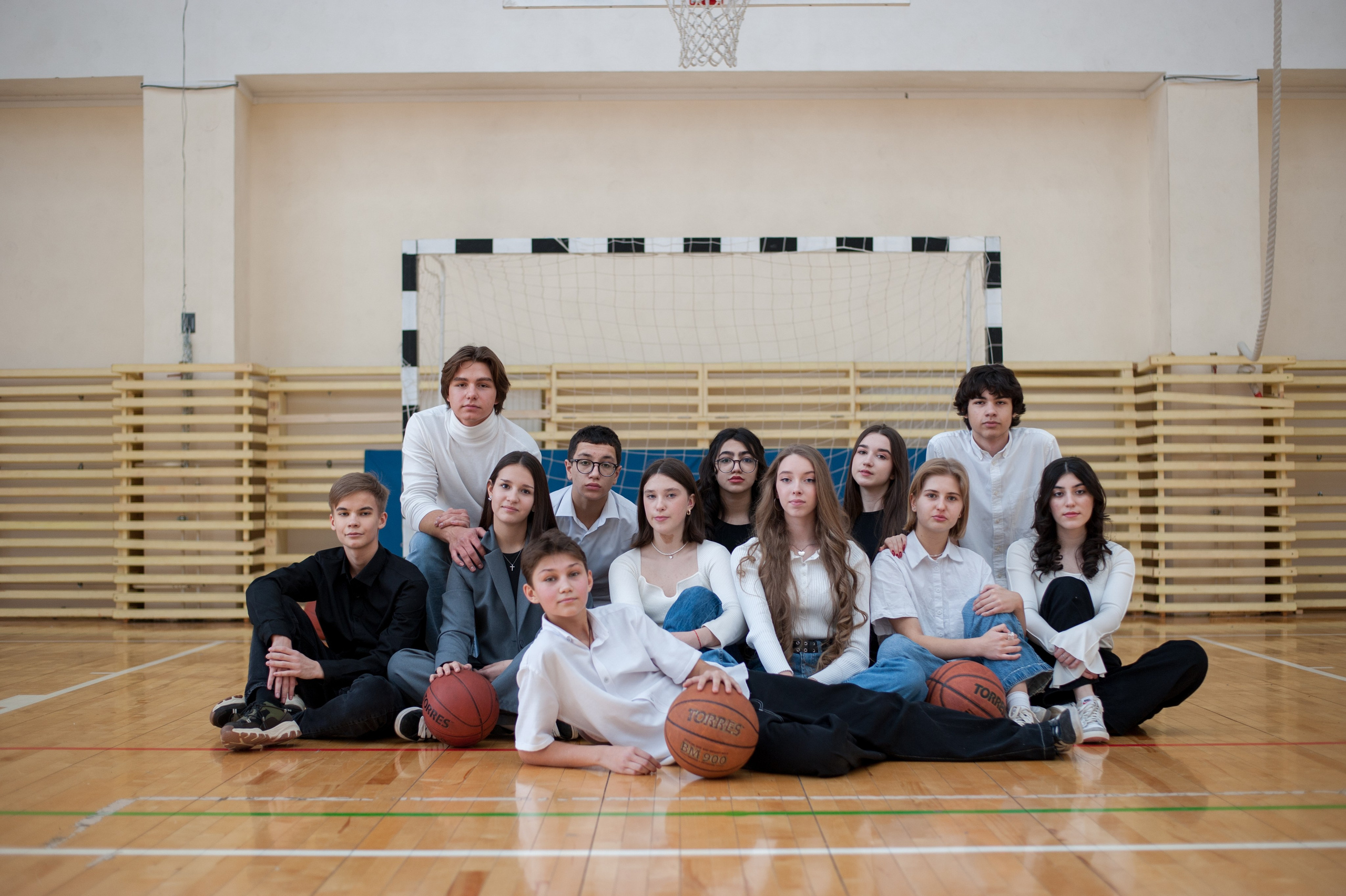 9,11 класс спортзал. Выпускной альбом Чехов, Подольск, Москва