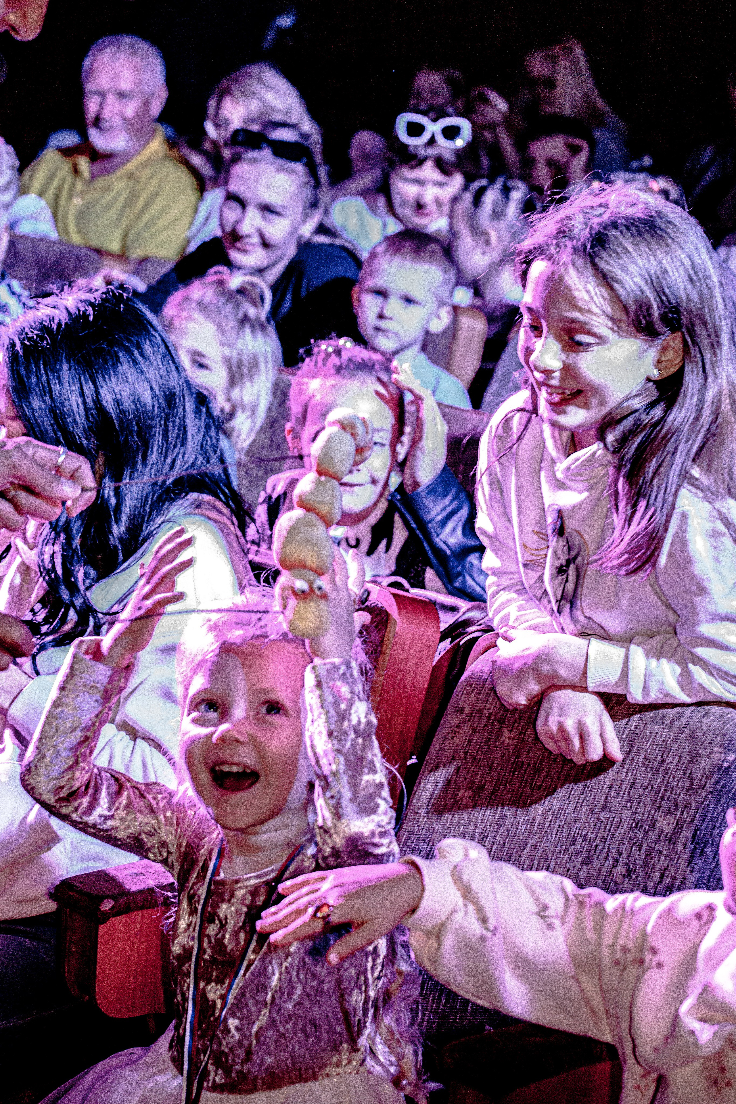 Спектакль театра Саквояж Лягушка путешествиница. Фотограф в Сочи Юрий Шептаев