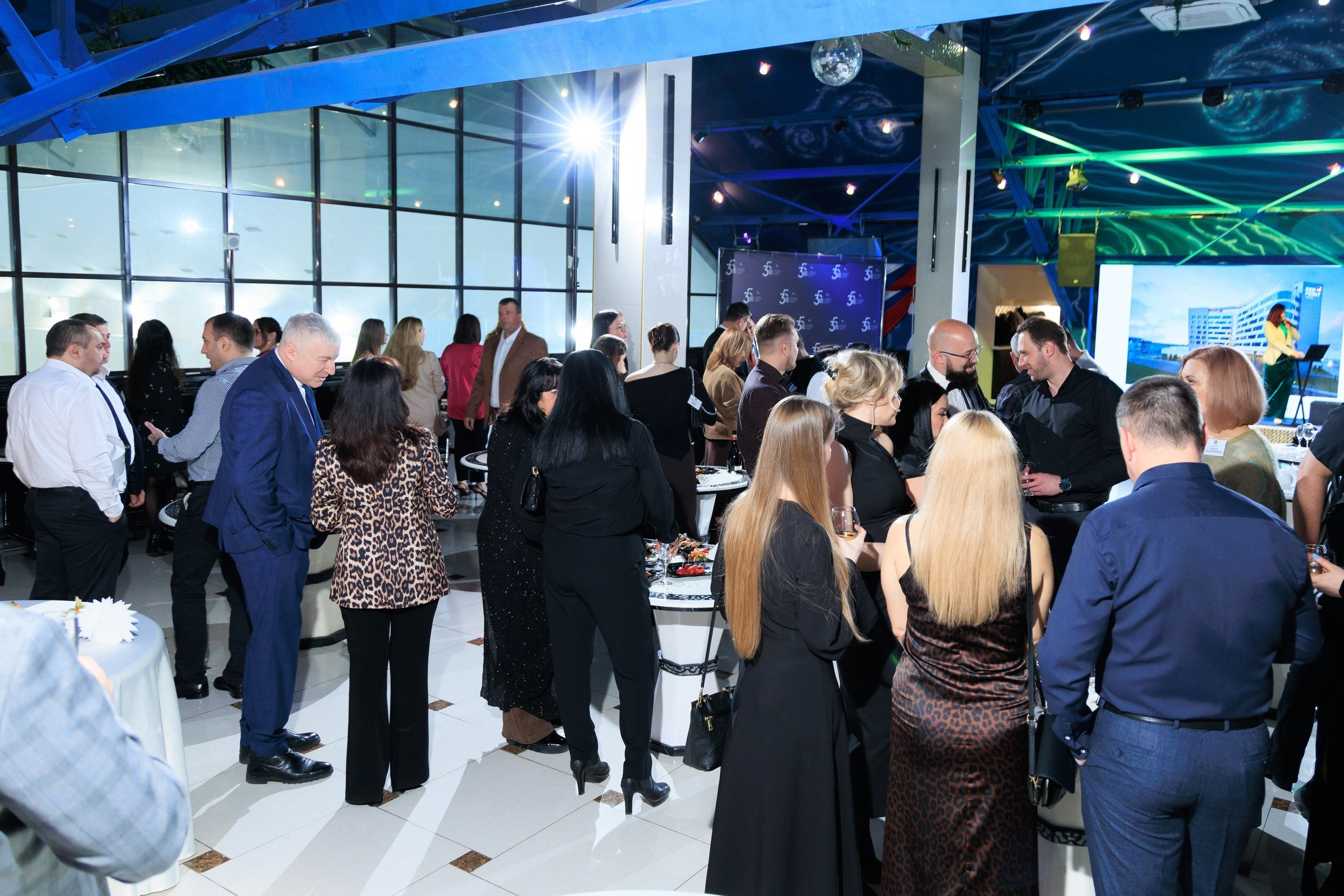 HRS 35 лет. Репортажный и свадебный фотограф Пятигорск и КМВ