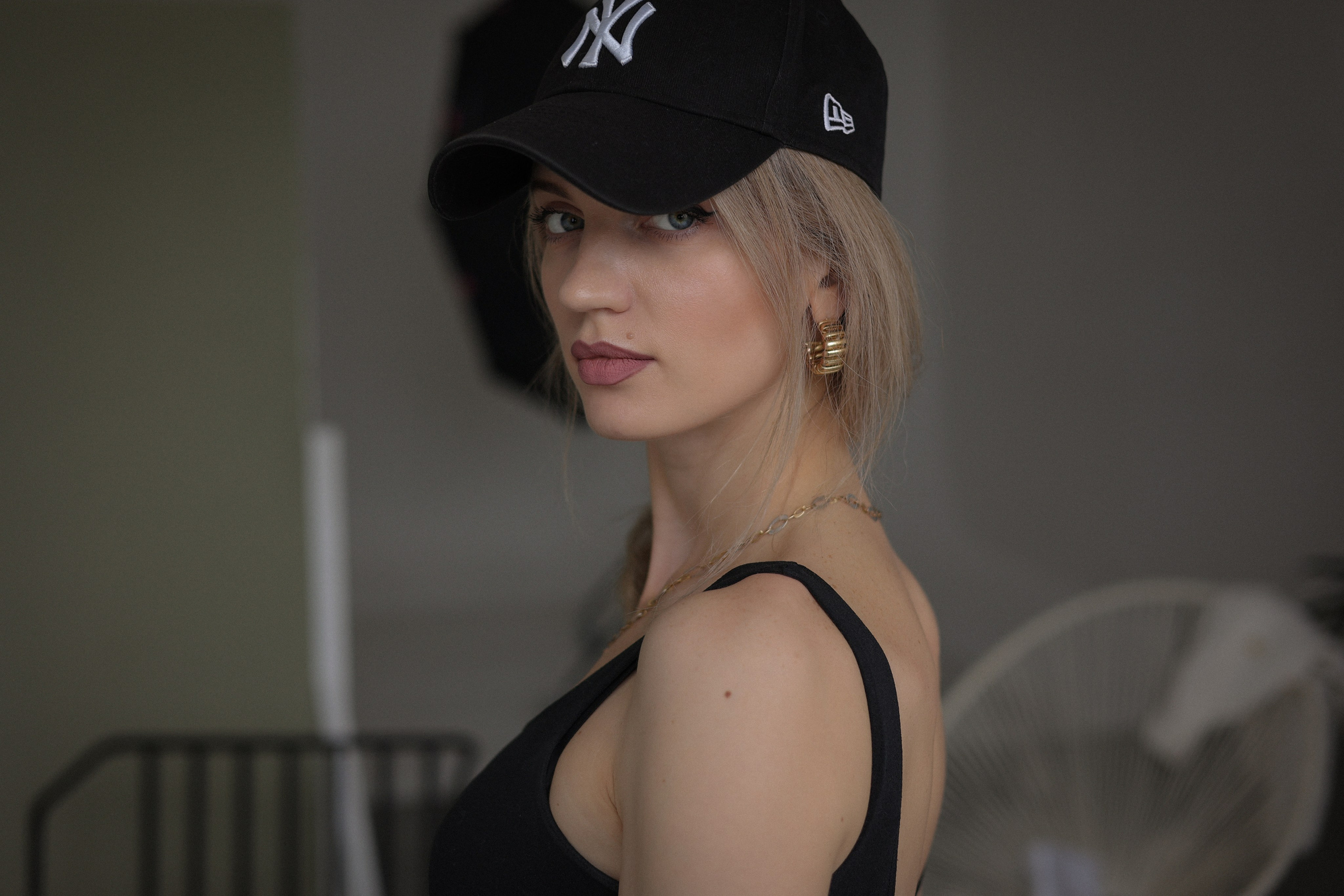 Base Studio. Юрий Белозёров фотограф