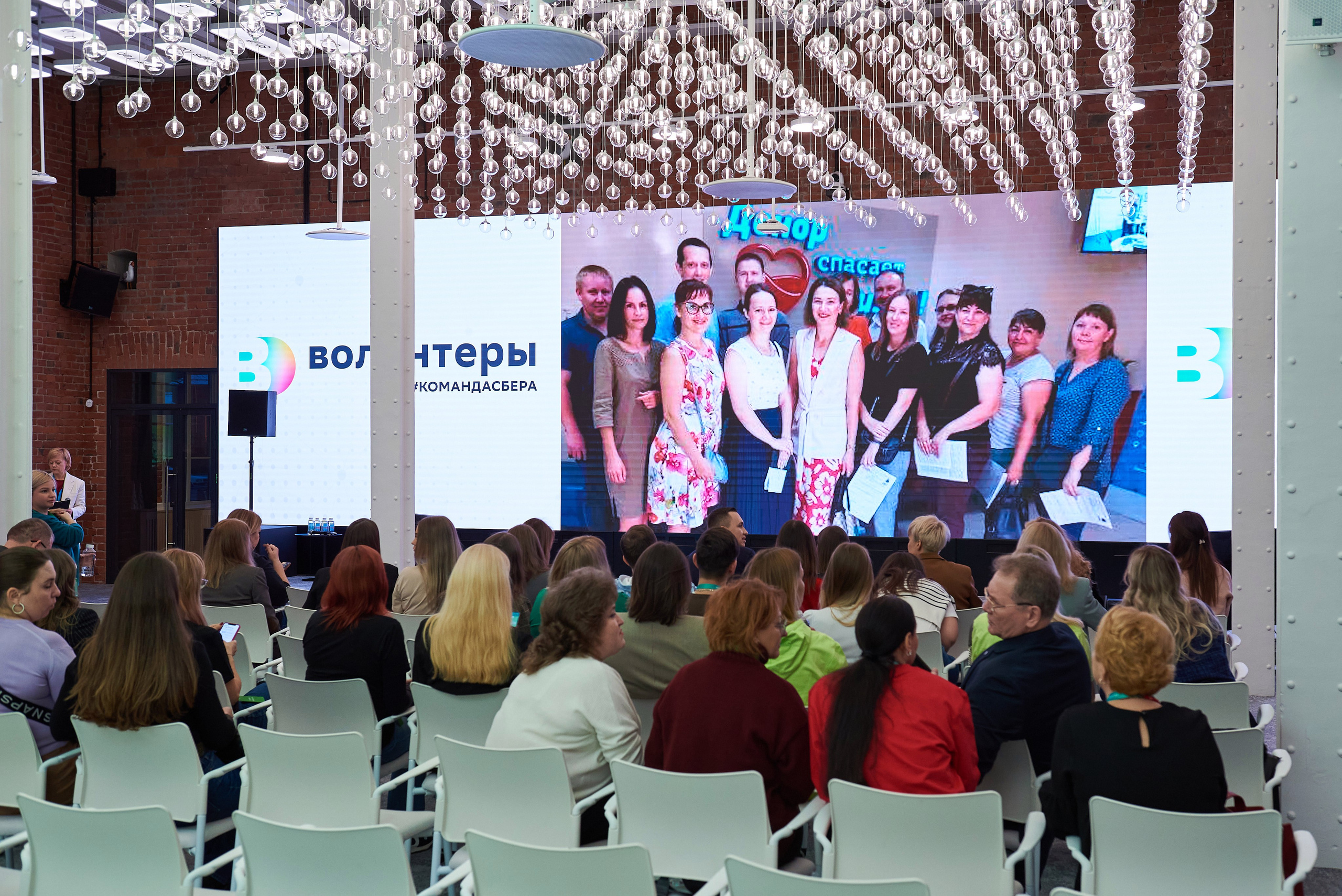 Волонтеры Северо-Запада. Иван Ступа, репортажный фотограф в Санкт-Петербурге и Ленинградской области