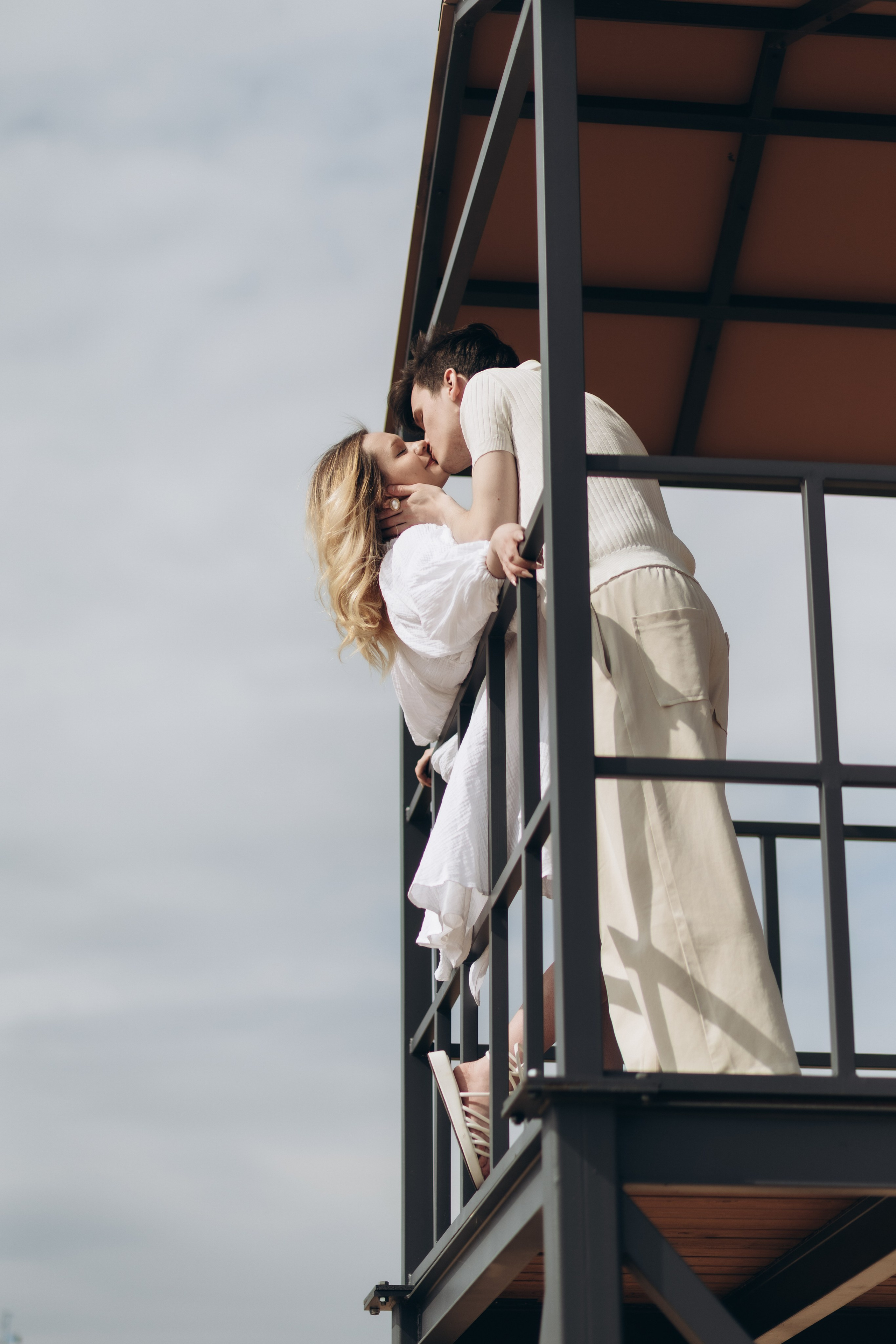 Беременная фотосессия на заливе. Фотограф Артем Бросов в Санкт-Петербурге и Дубае