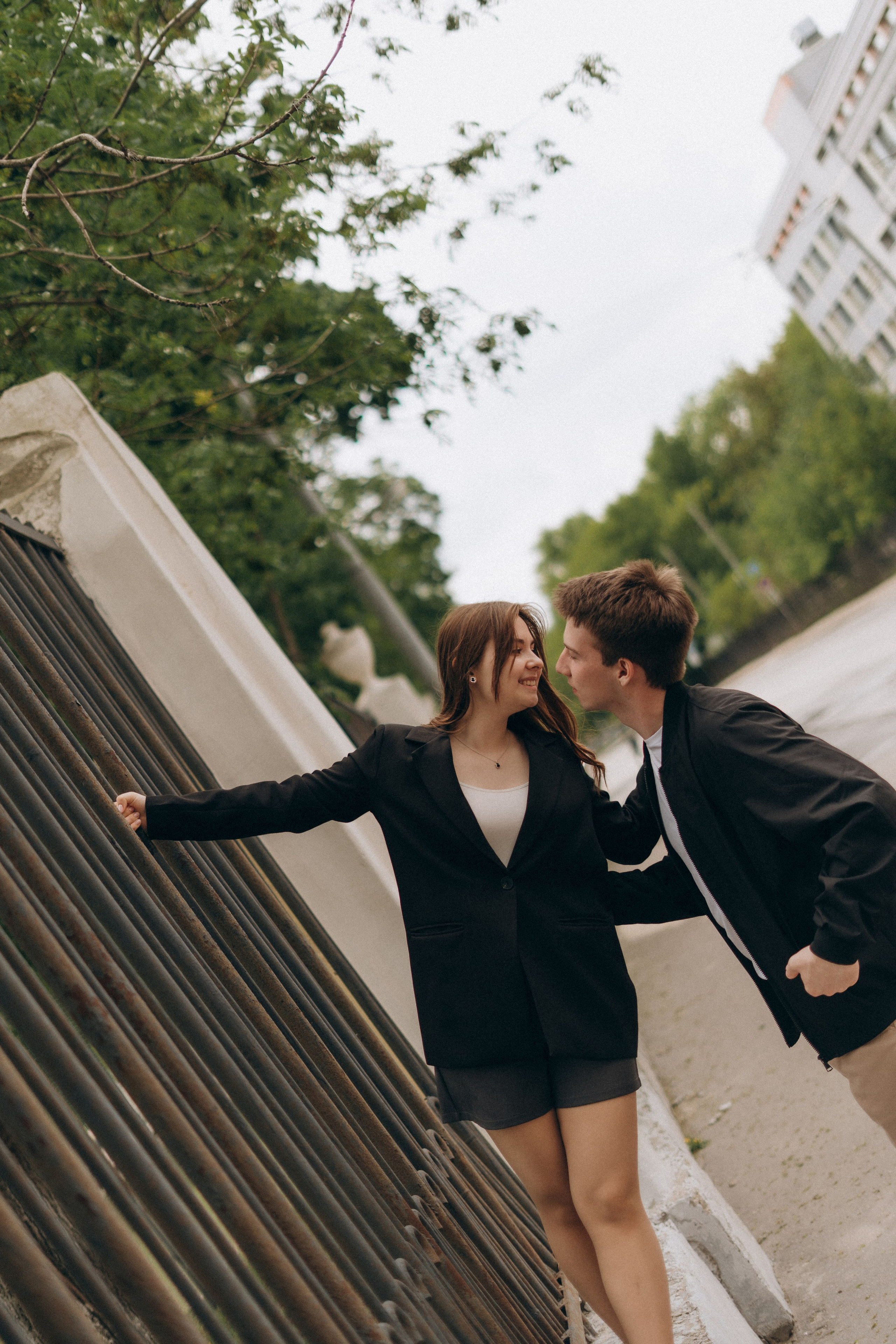Юля и Даня | Прогулка по улицам Москвы. Фотограф Москва Виктория-Антуанетта