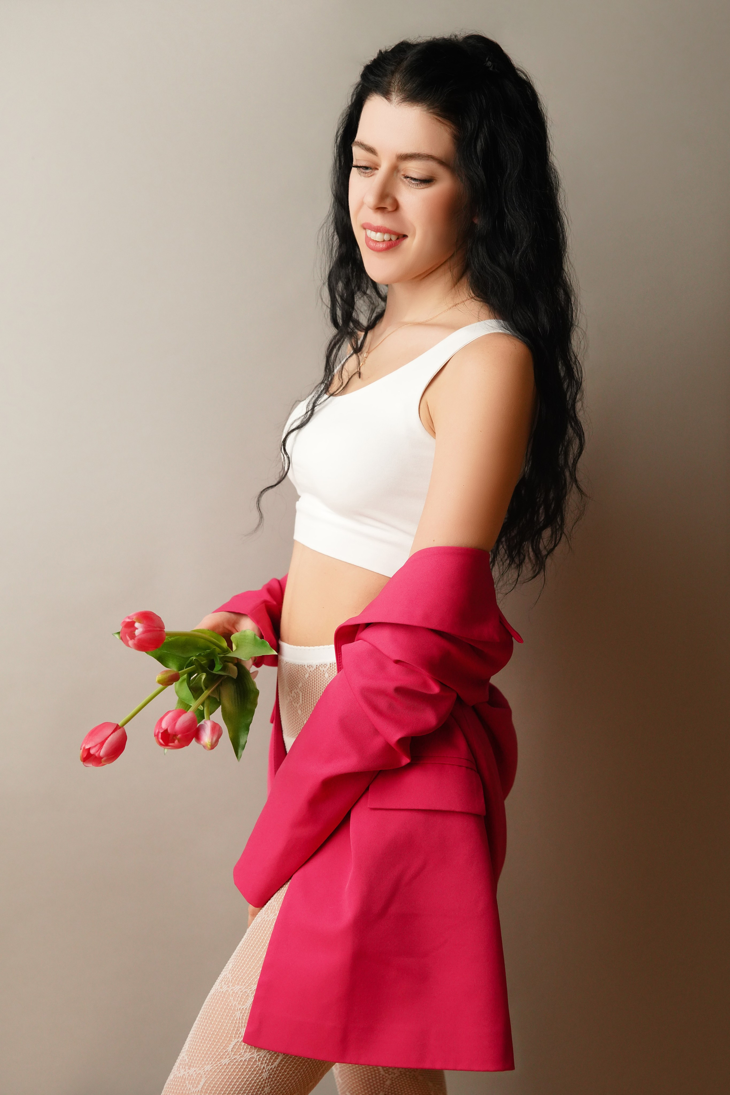 Женский портрет. Фотограф новорожденных. Семейный и детский фотограф в городе Сургуте