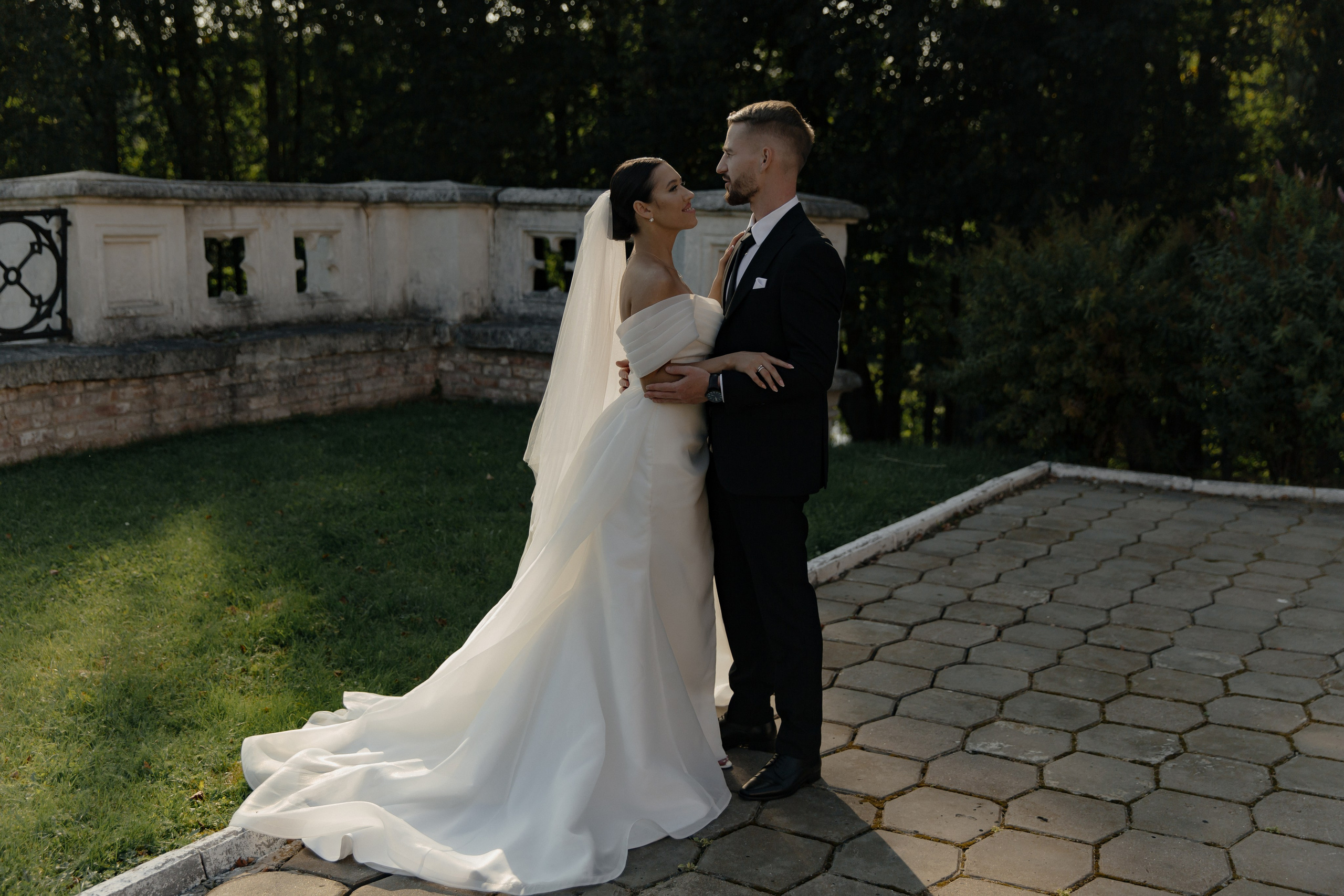 31.08.2024. RETOUCH-HOUSE