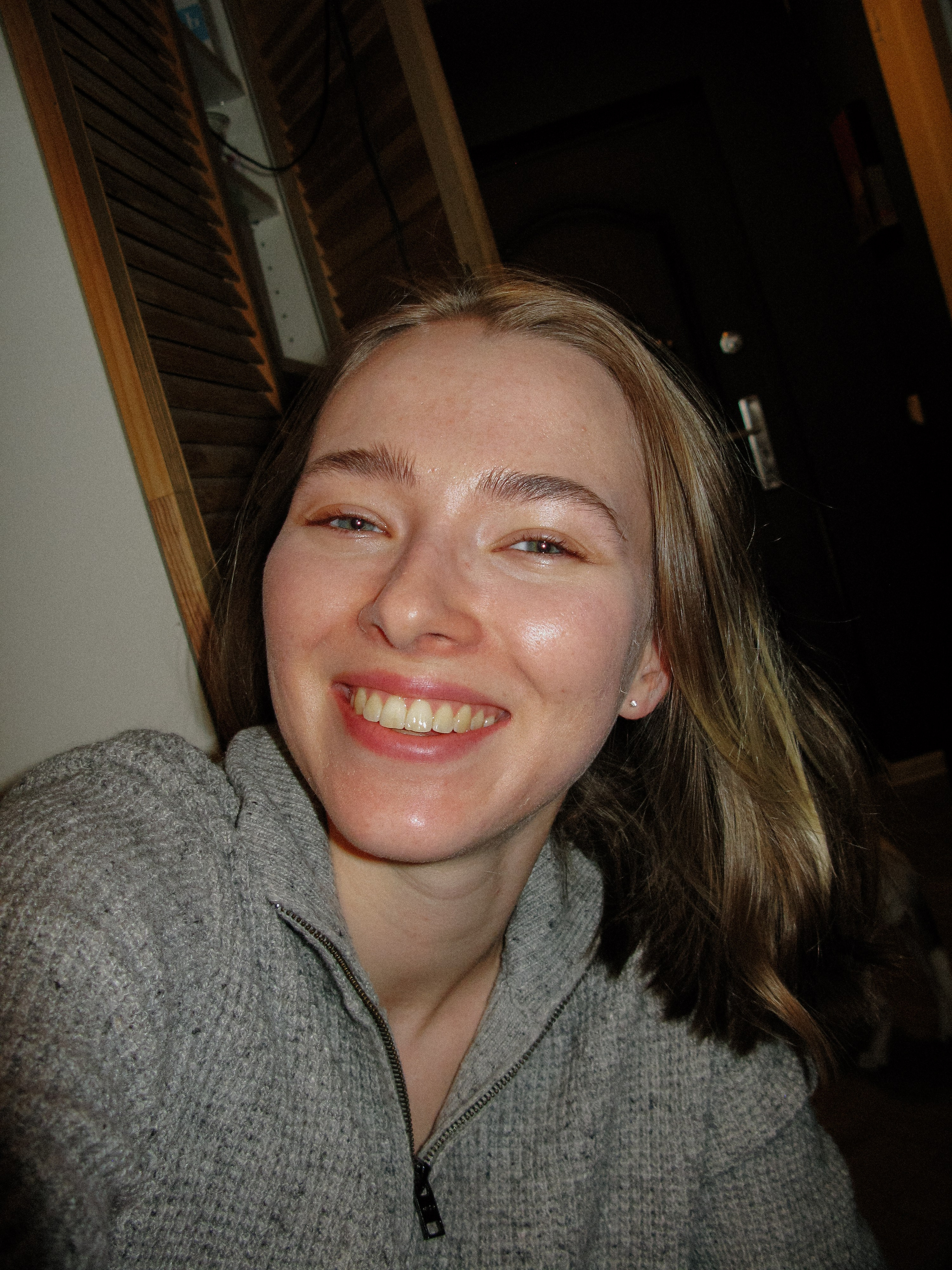 Feb. Фотограф Миланазавр