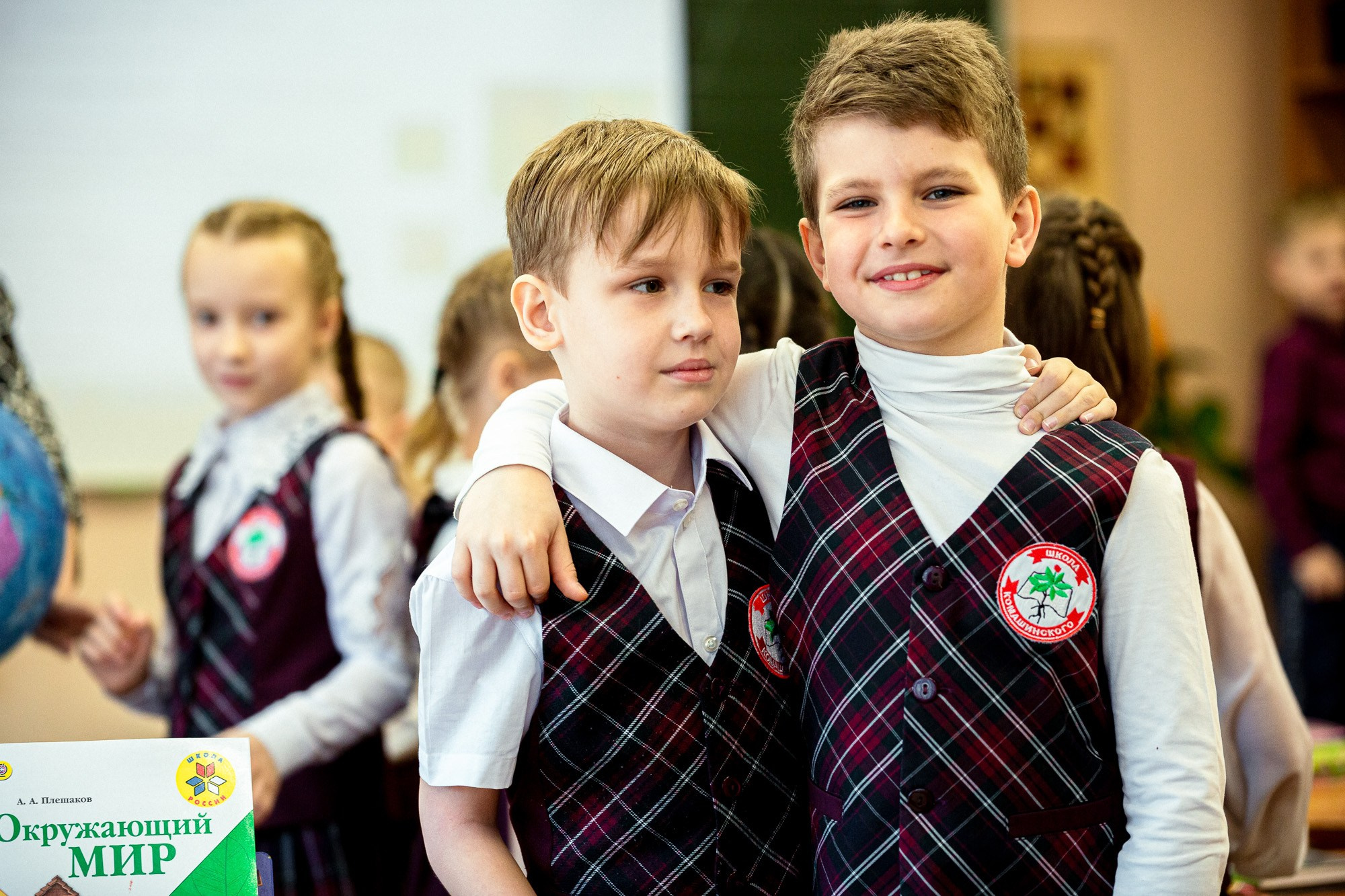 Уроки в школе. Андрей Кровлин — фотограф в Славянке