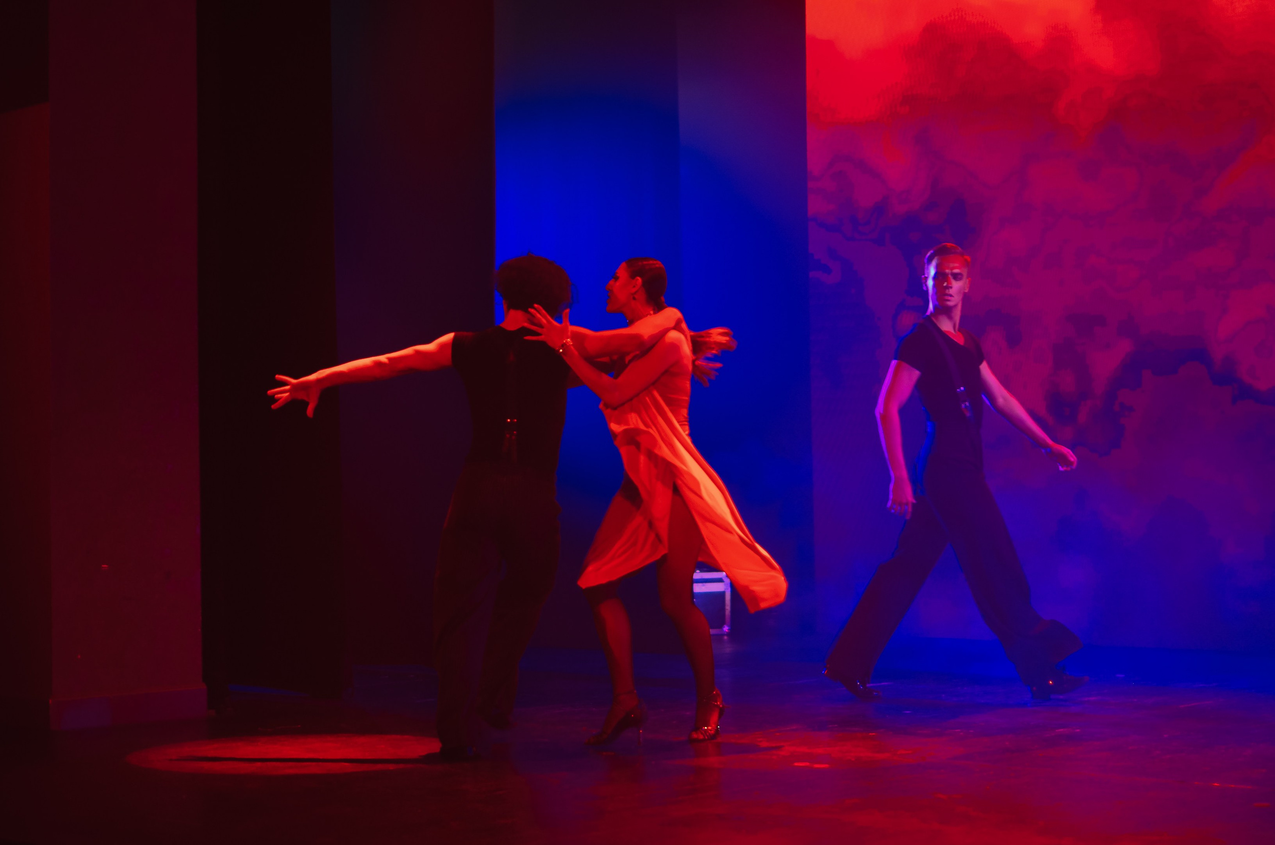 Фоторепортаж танцевального мероприятия. Денисова Аля — фотограф для парных съемок и индивидуальных историй в Барнауле