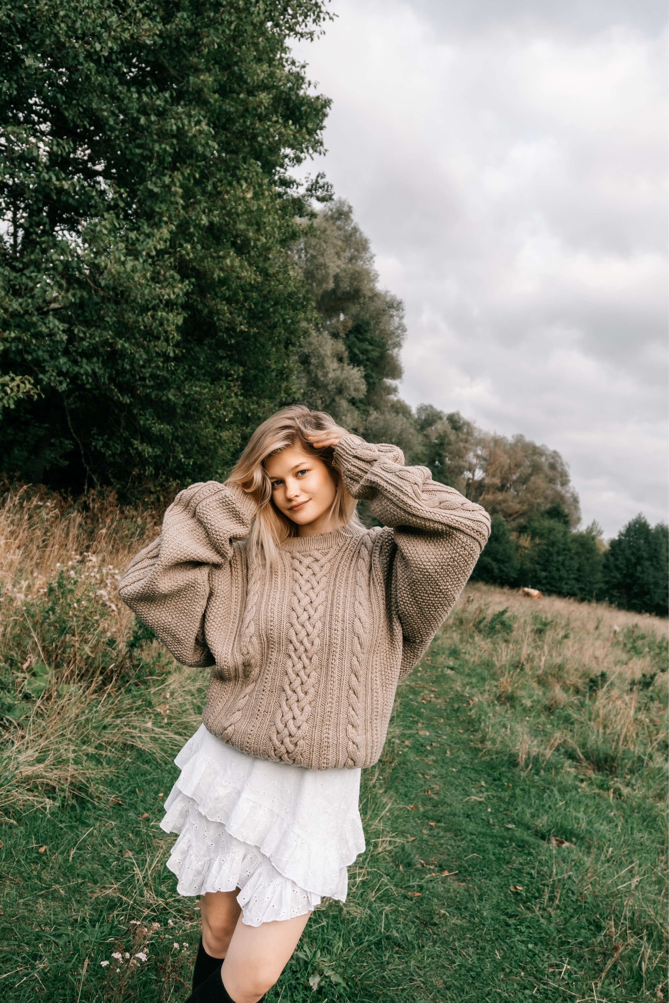 Julia. Я — Алёна и я фотографирую красиво (е)