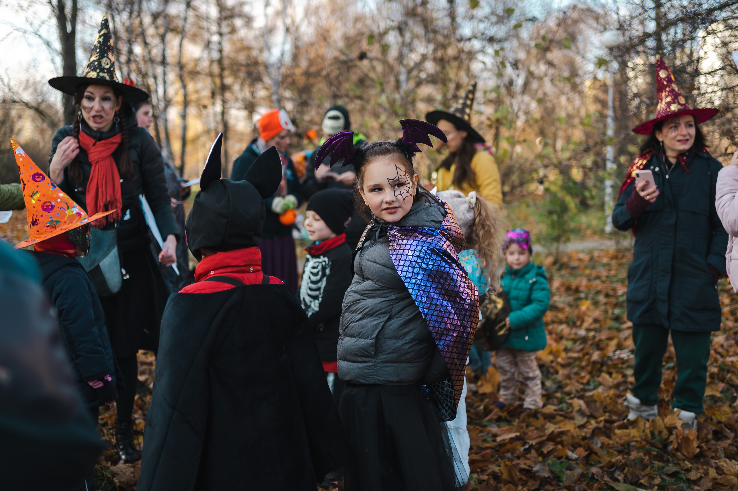 Хэллоуин с «Мамами ВДНХ». Семейный фотограф Варвара Сорока в городе Москве