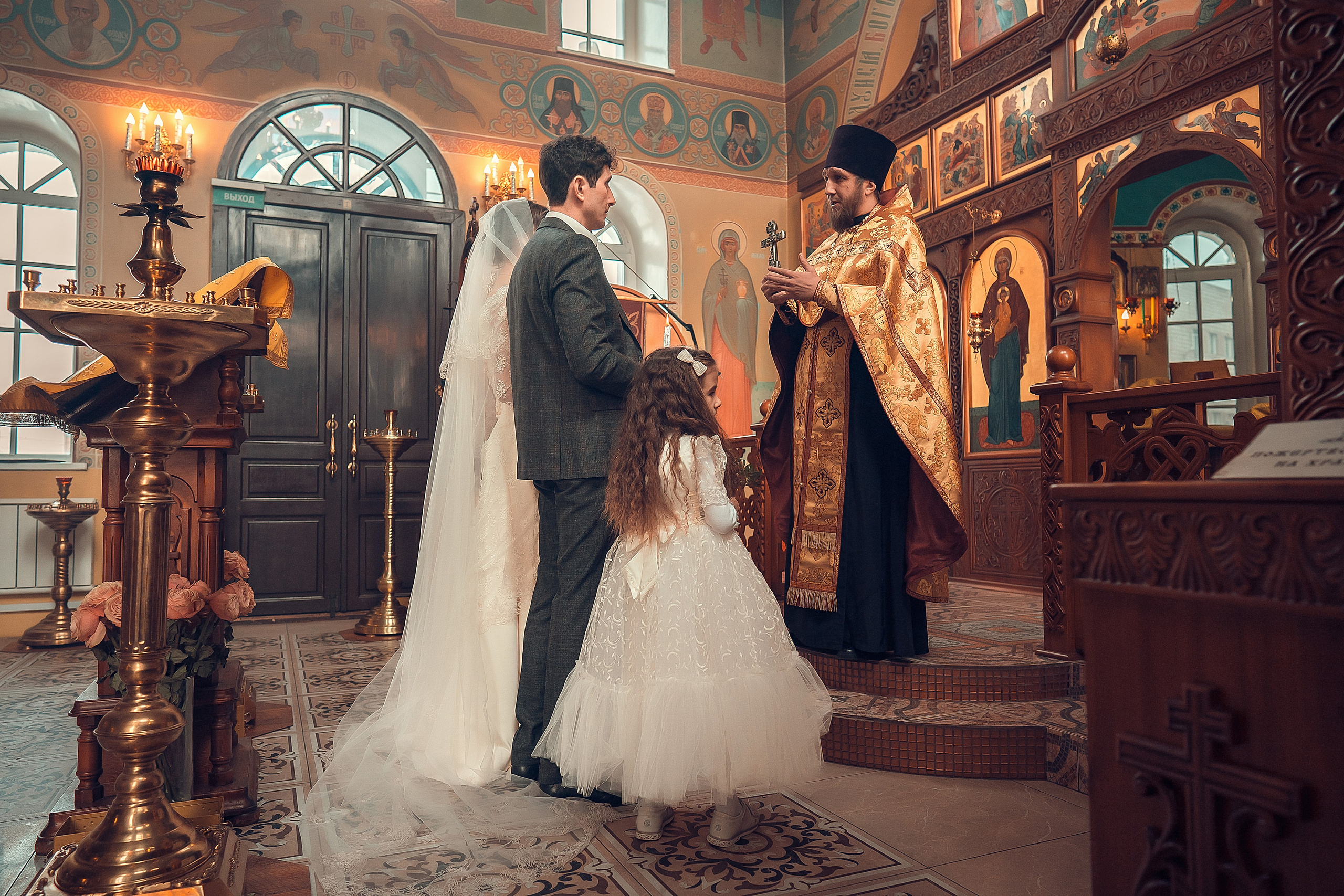 Таинство Венчания Красноярск. Фотограф на Крещение и Венчание в Красноярске Рамазанова Юлия