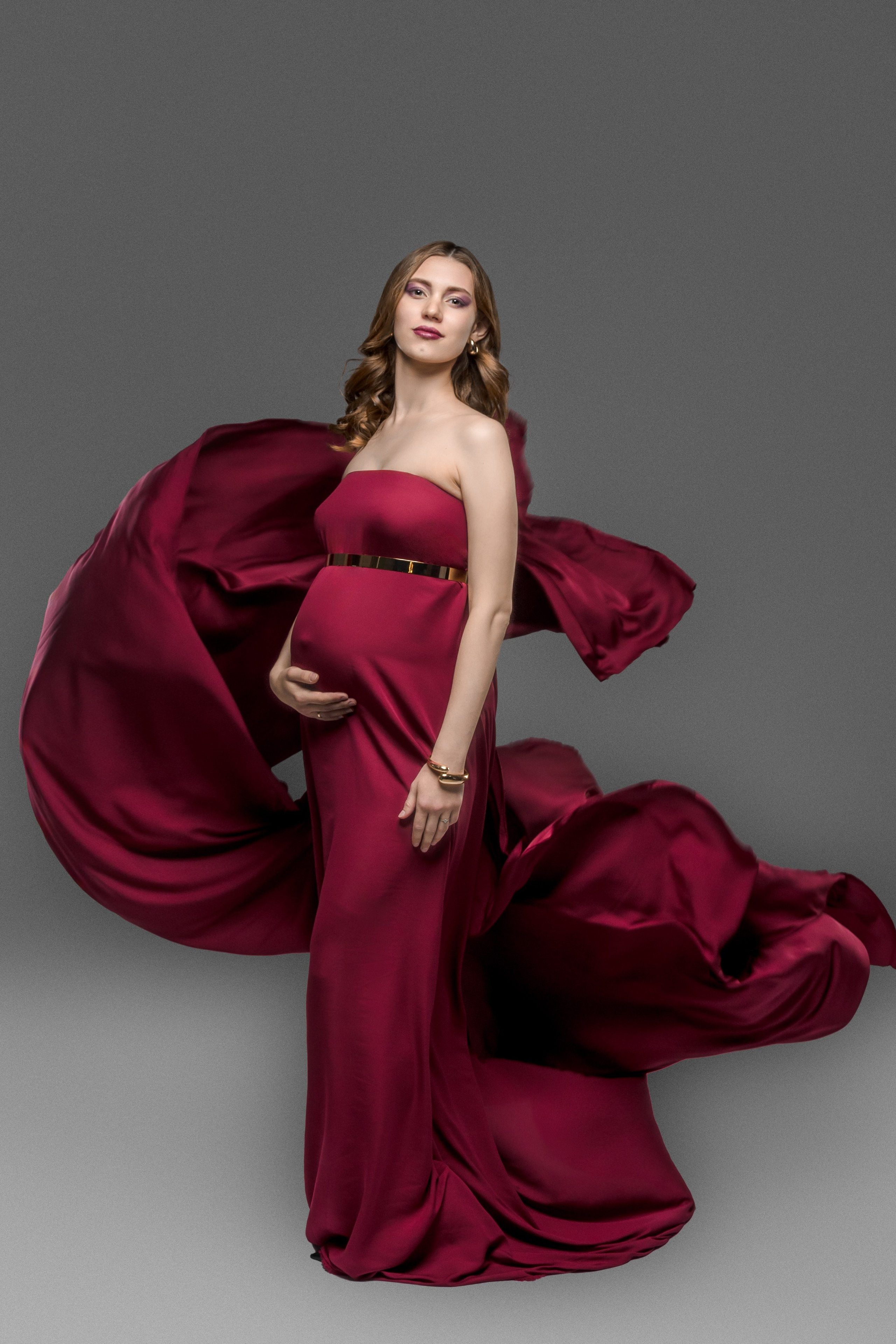 Беременность. Индивидуальные, семейные, студийные съемки в Серпухове и за пределами