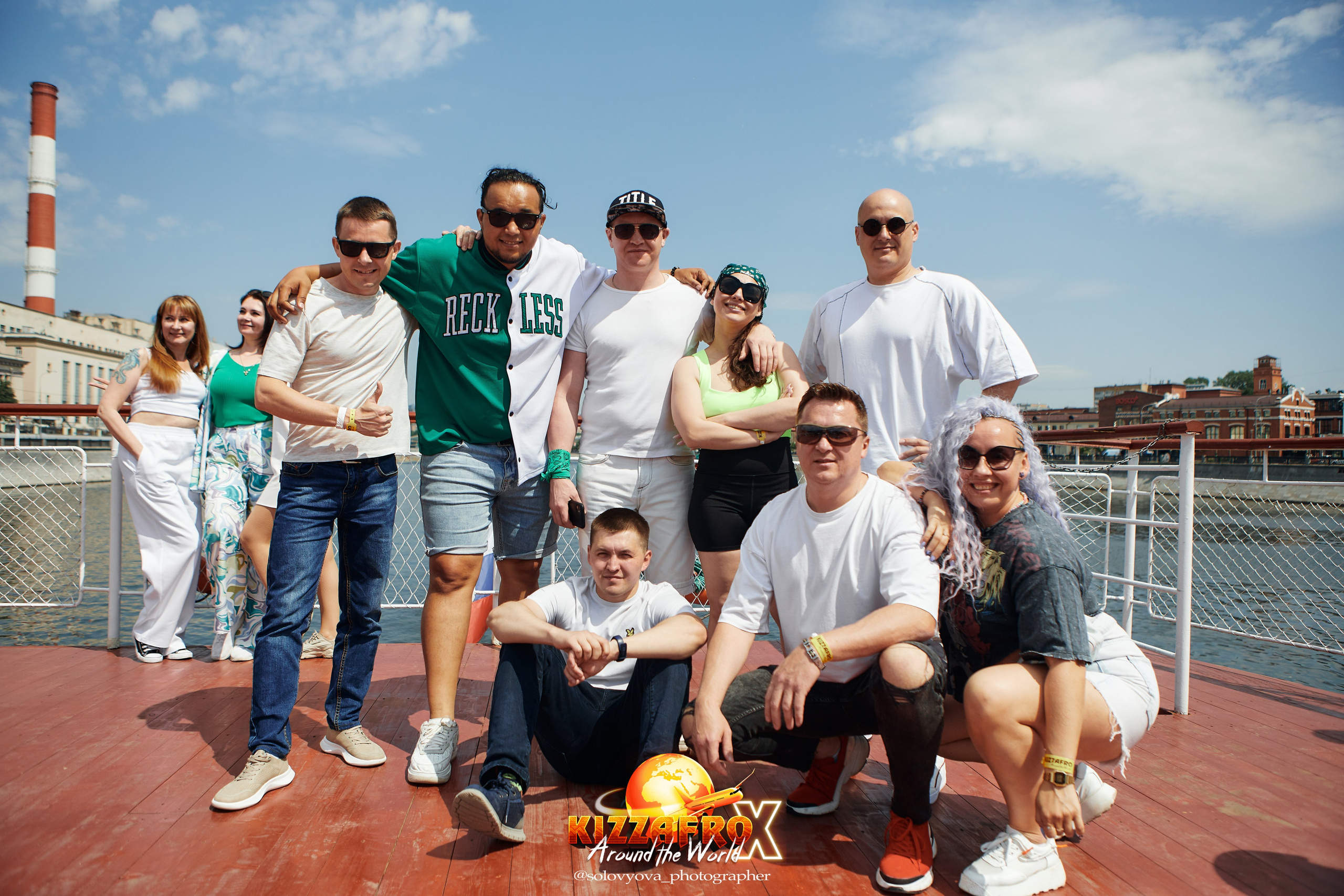 Boat party. Свадебный фотограф