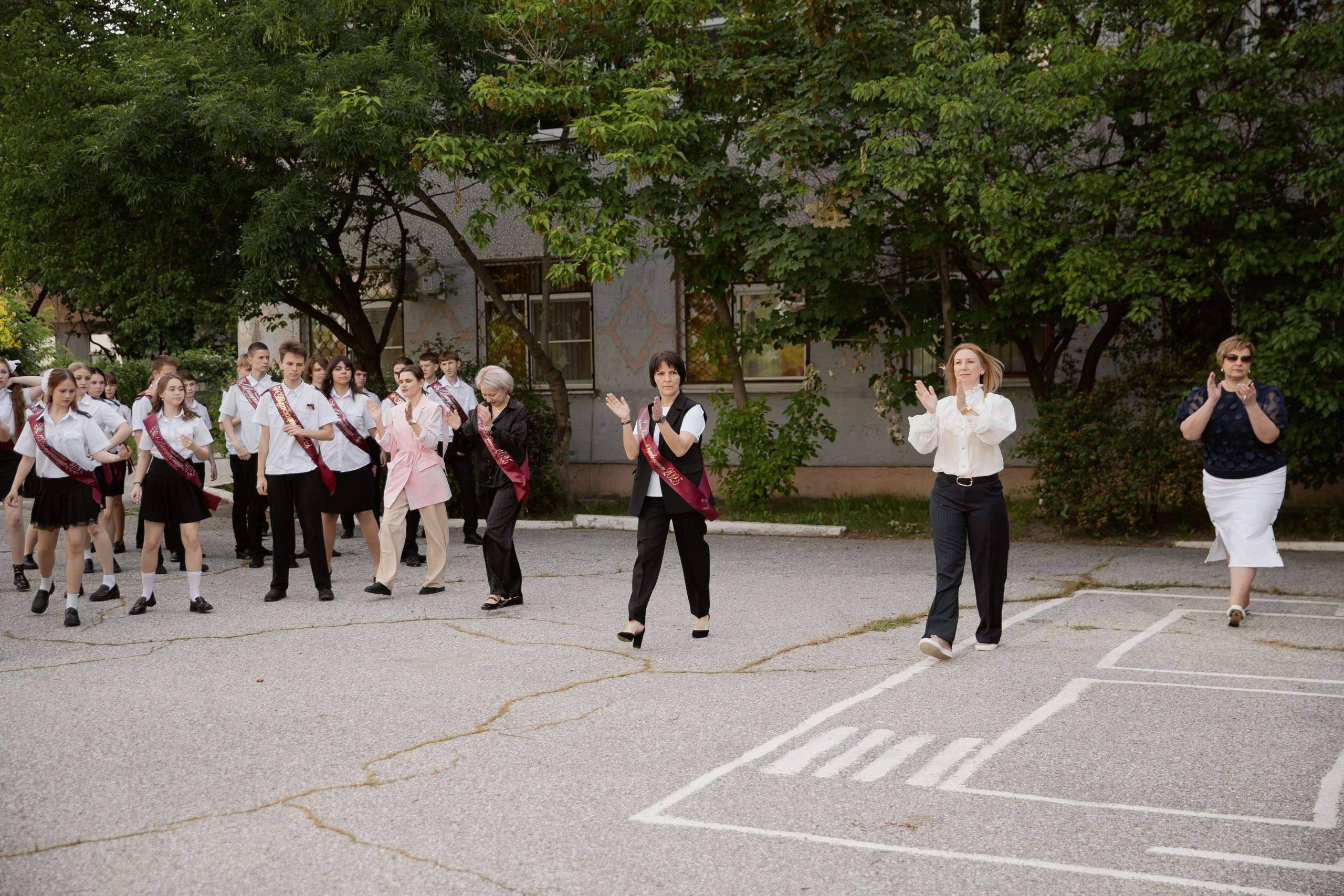 9 класс 33 школа. Выпускные альбомы Натальи Бутко: Новороссийск, Анапа, Геленджик