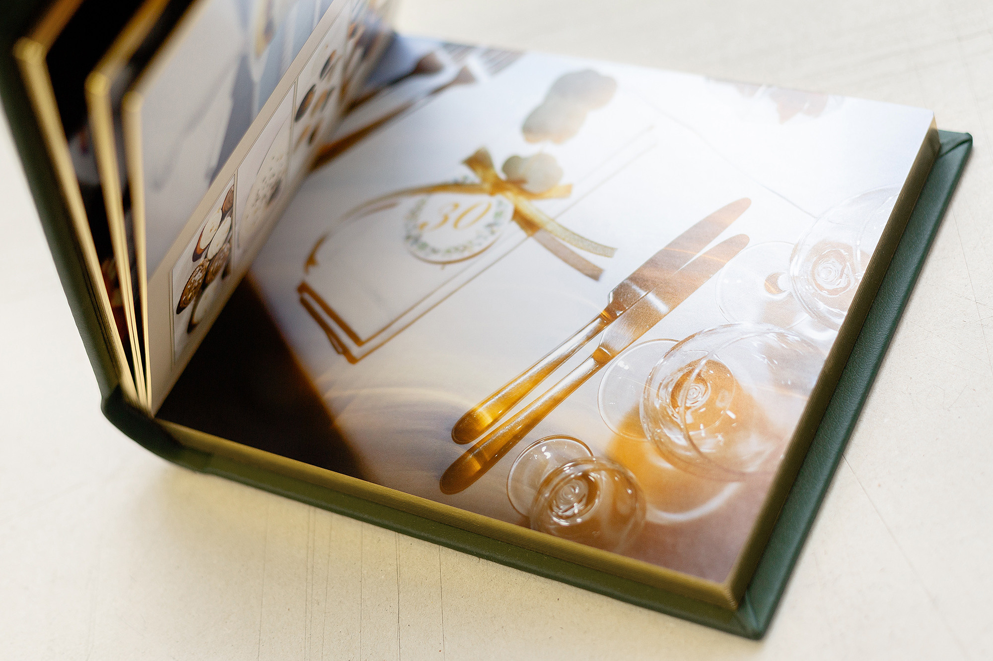 Индивидуальный дизайн фотокниг из ваших фотоархивов