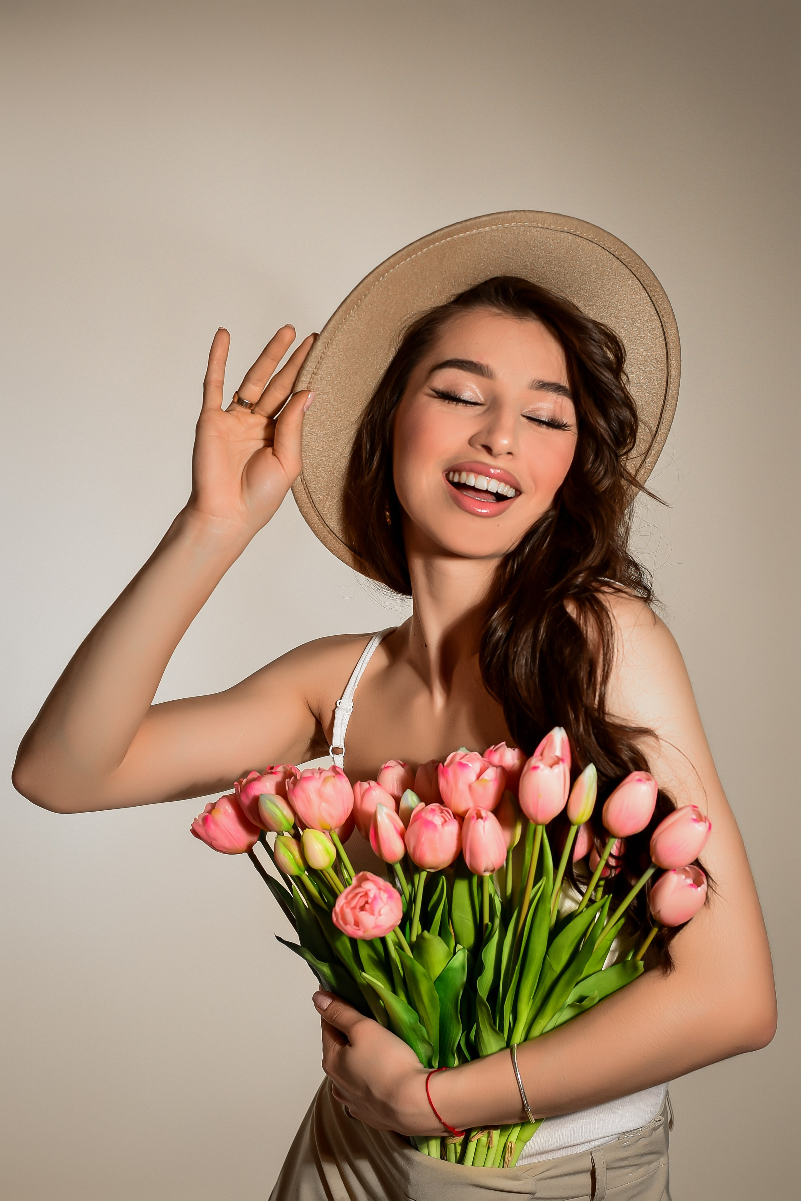 Фоновая студия. Семейный и свадебный фотограф в Донецке Донская Анастасия