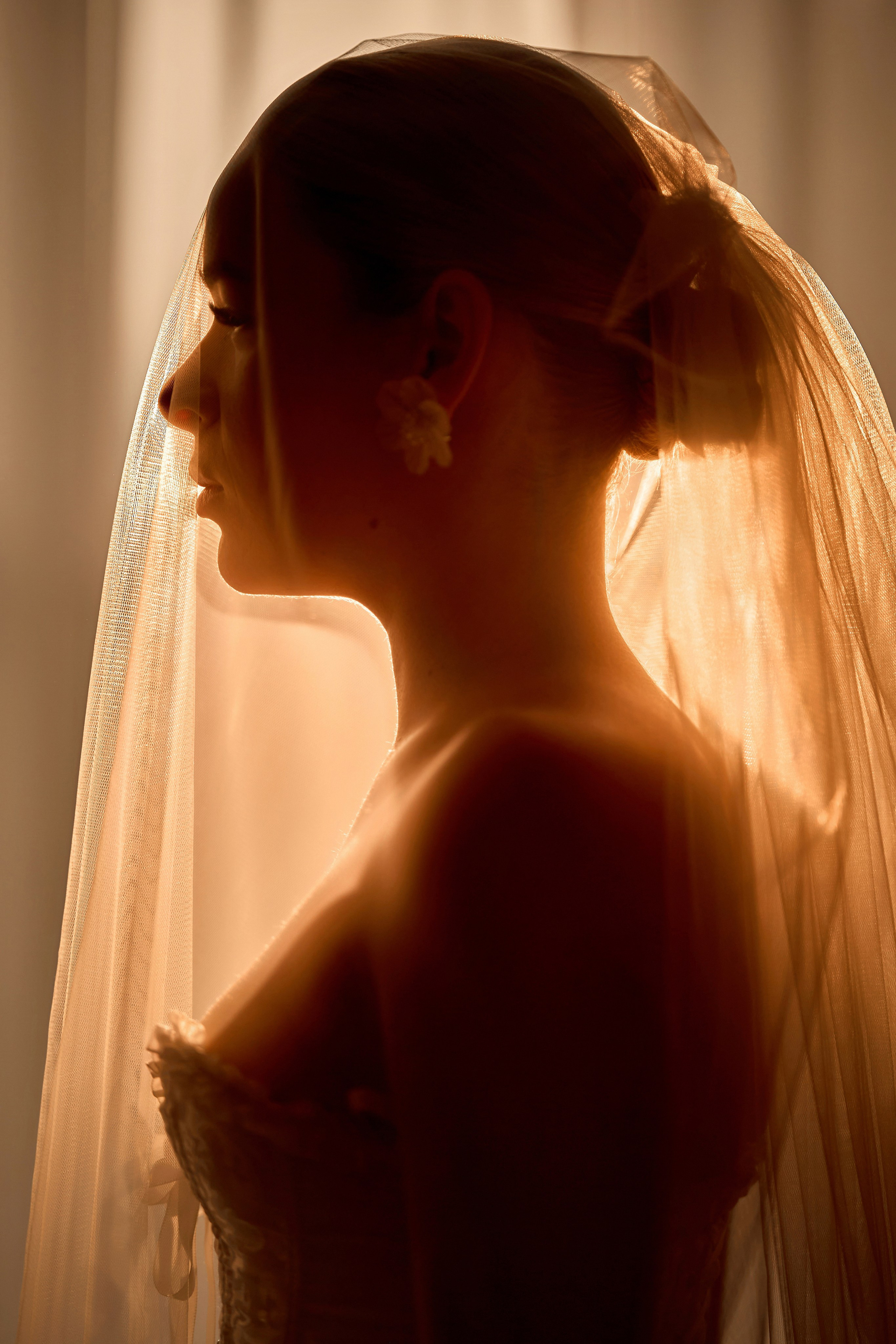 Утро невесты и свадебная фотосессия в гостинице