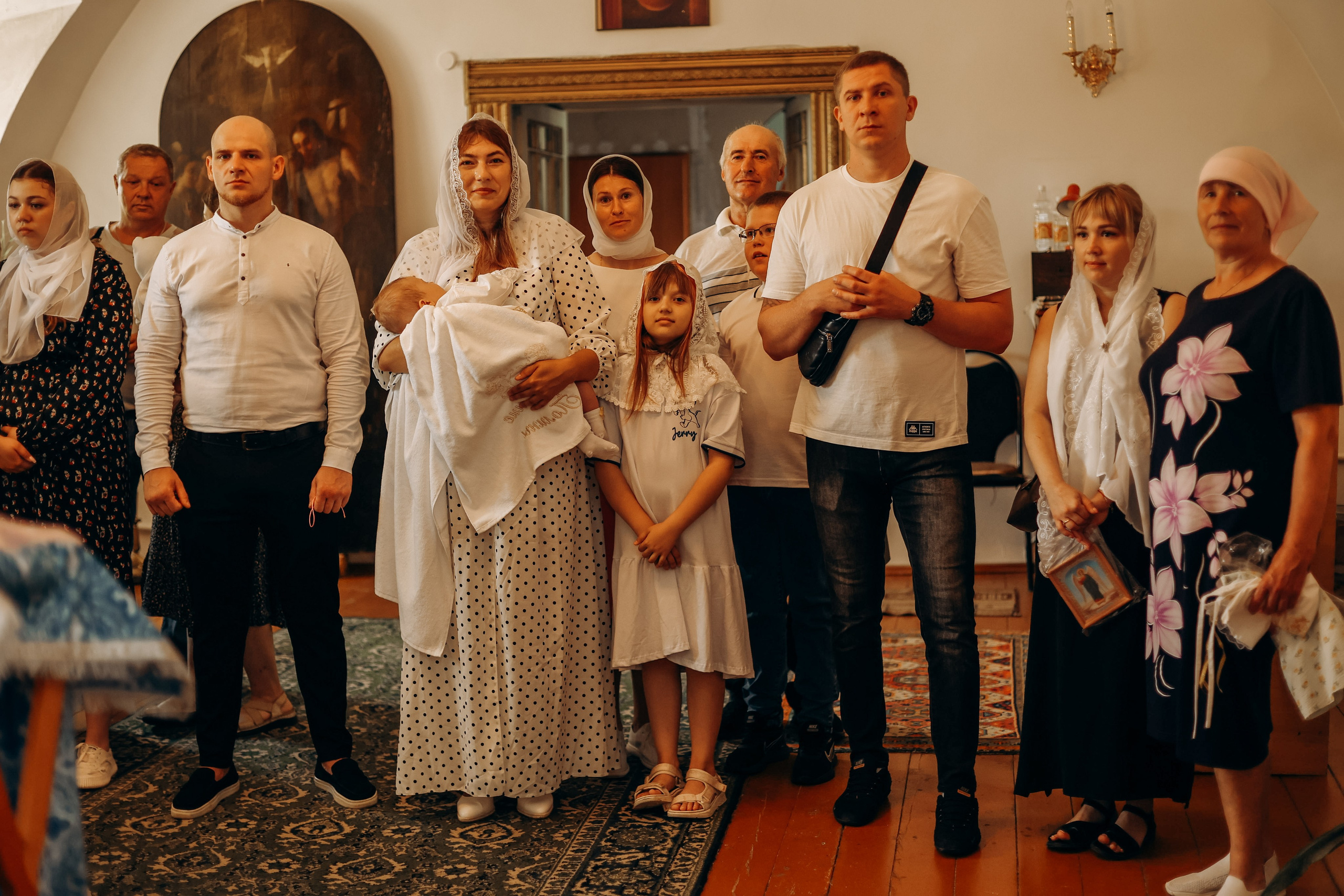 Крещение Полины. Крестознаменская церковь. Детский фотограф в Дубне и Кашине Елена Карпушина