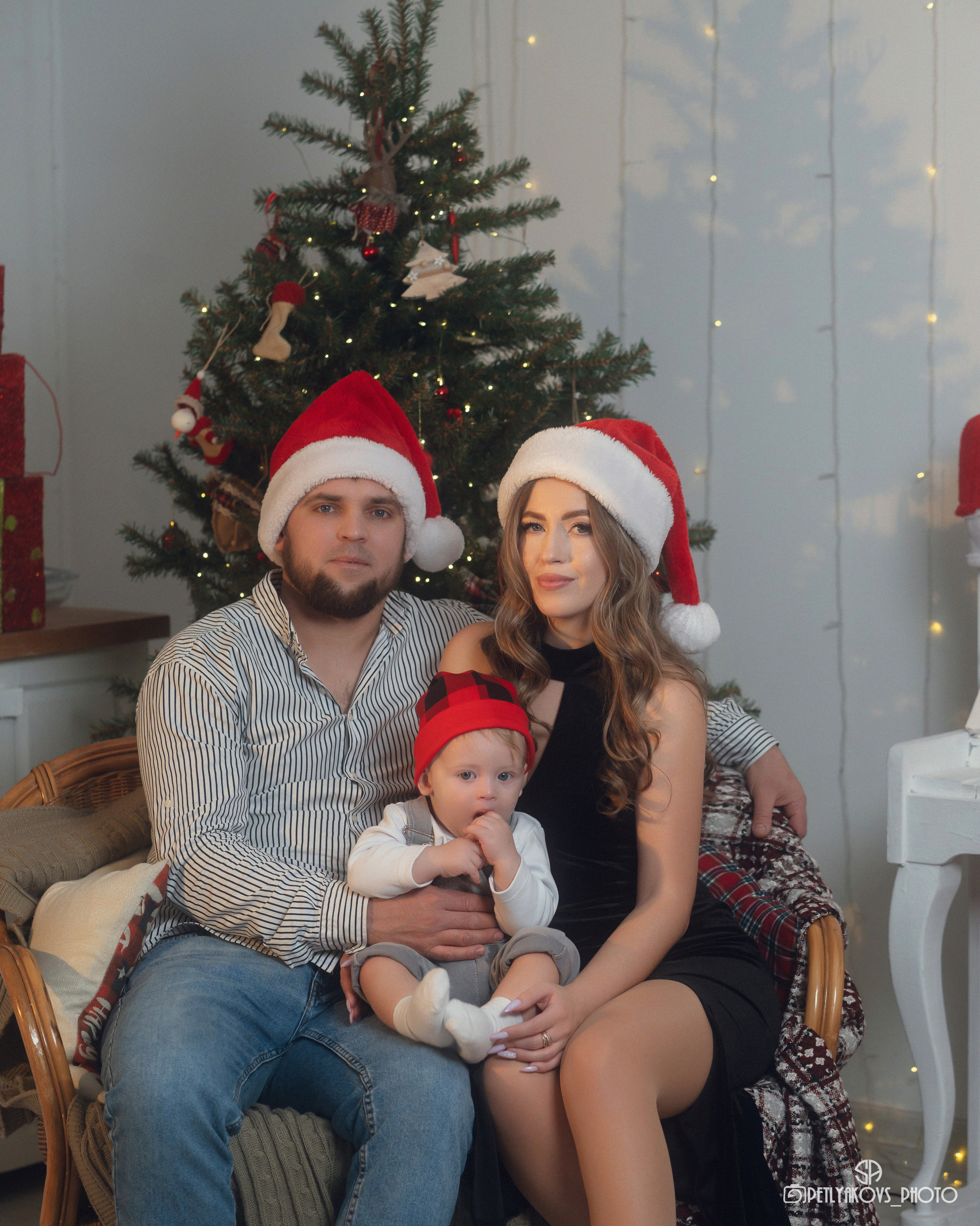 Фотосессия семейная новогодняя. Фотограф, видеограф Пятигорск, Ставрополь, Ессентуки, Petlyakovs_photo