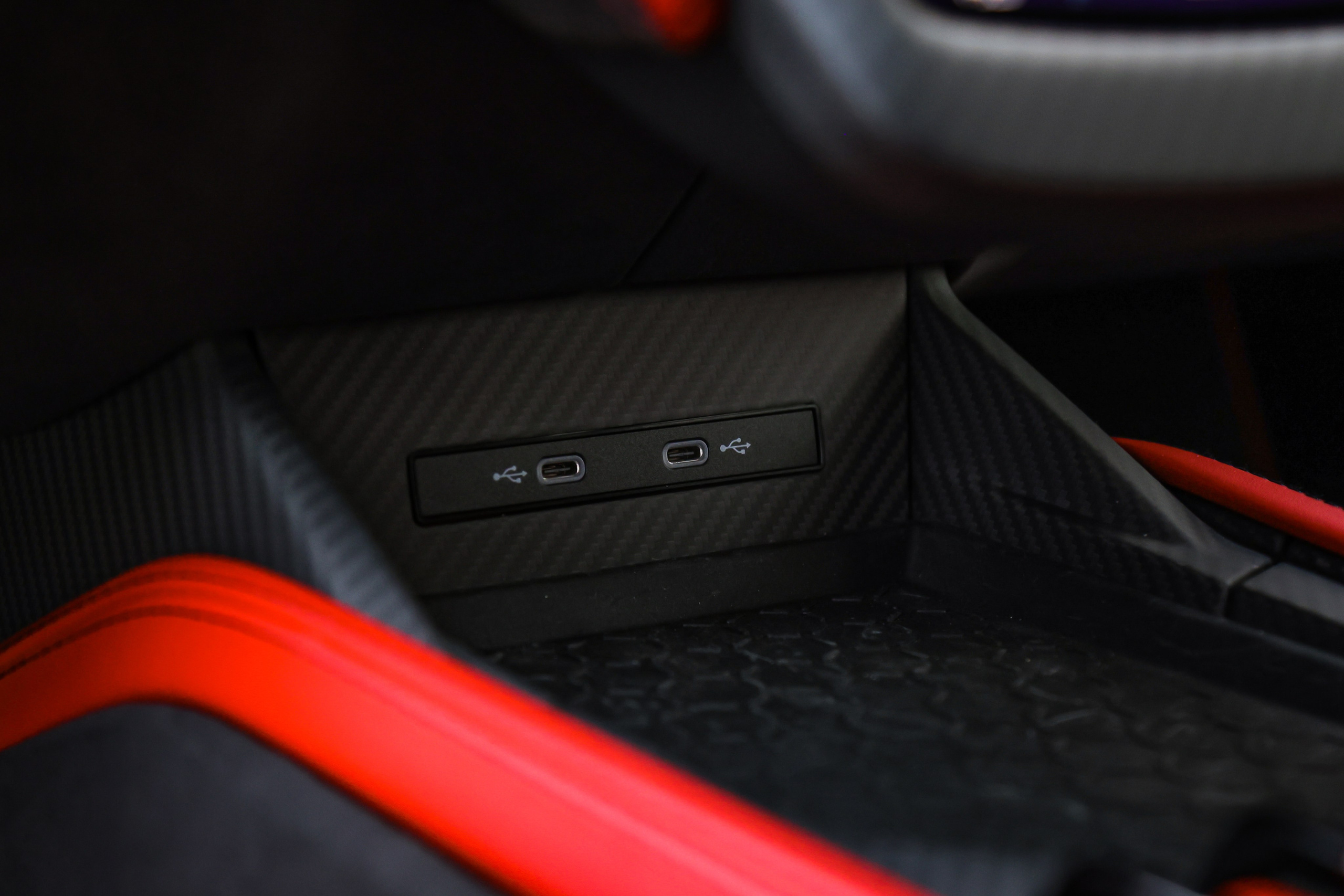 2024 Lamborghini Revuelto 6.5 AMT. Mixturecaptures